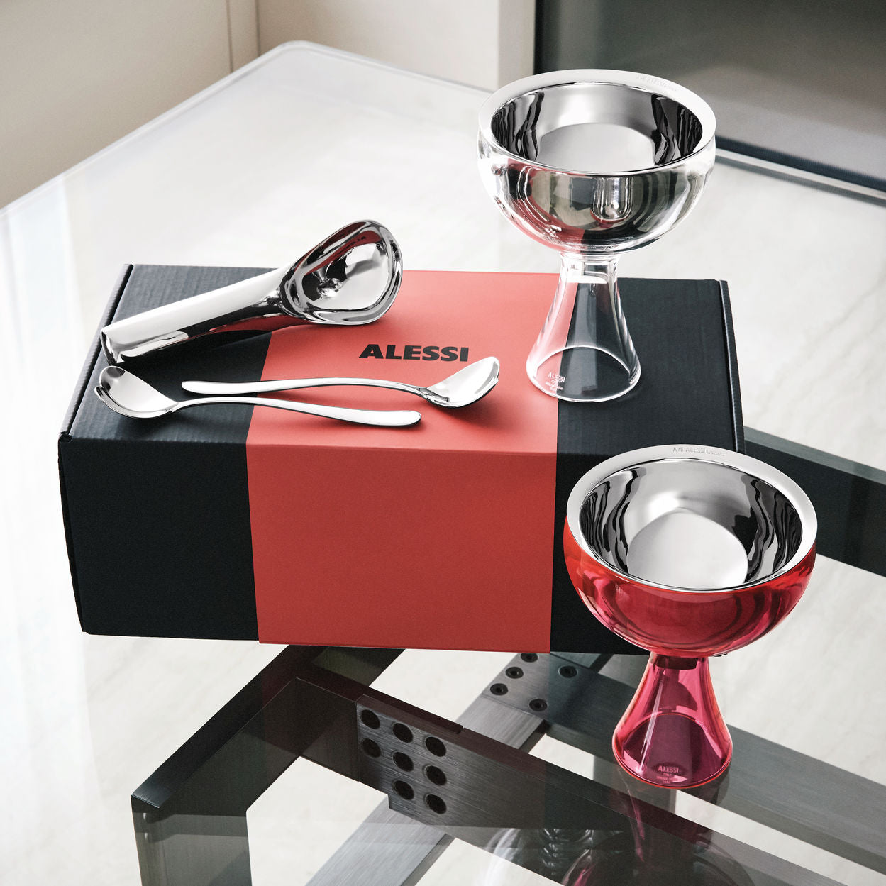IJsset ALESSI & ICE CREAM roze en zilver