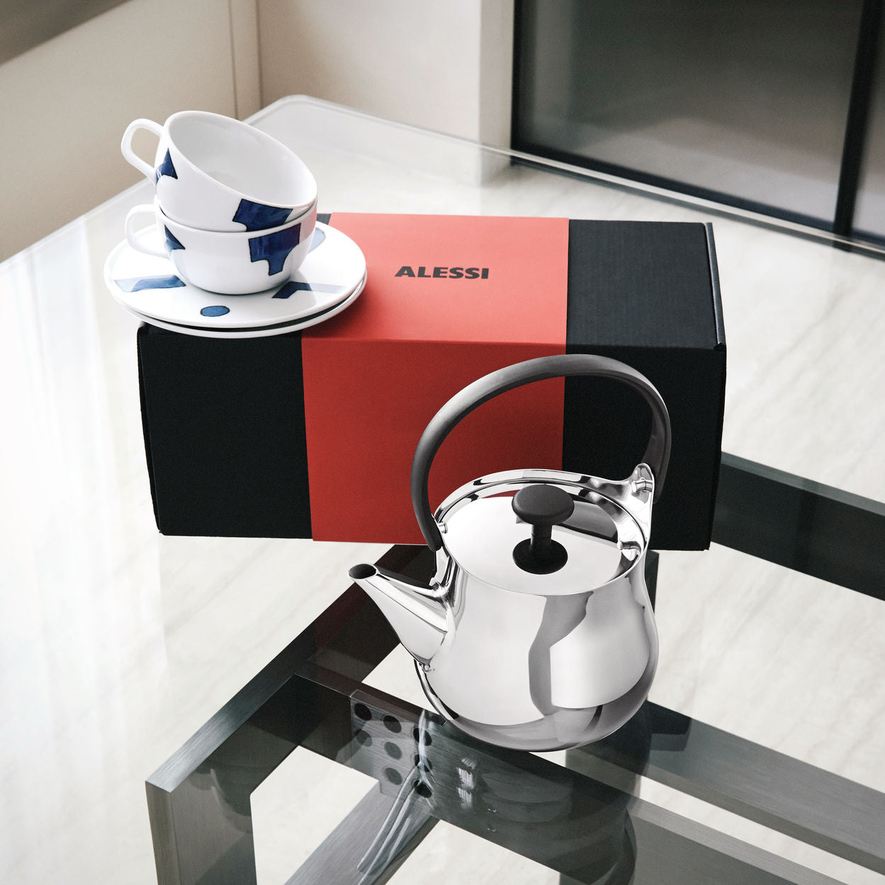 Geschenkset ALESSI & TEA Edelstahl und Porzellan