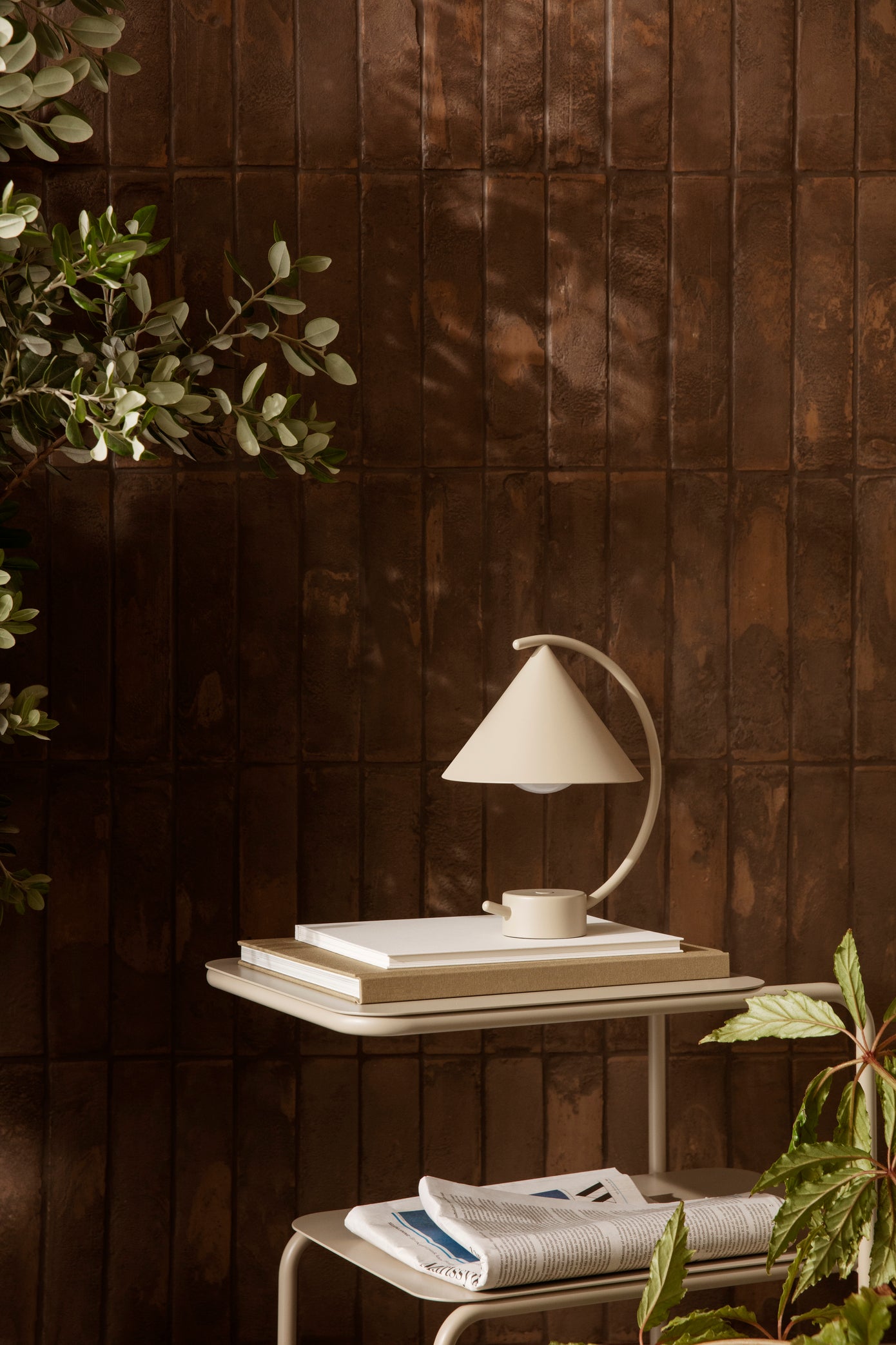 Zijtafel LEVEL beige