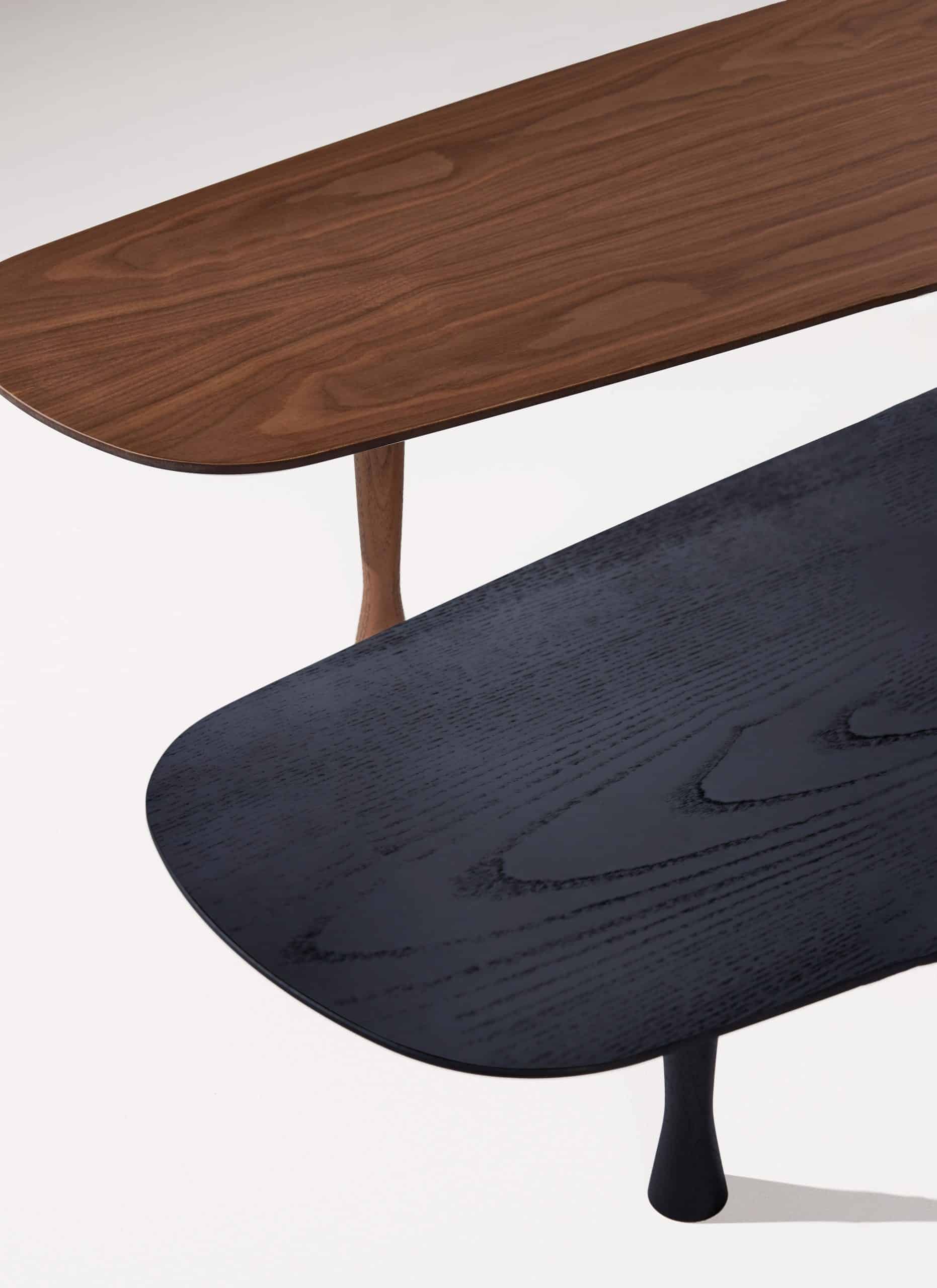 Ovale salontafel UNIQUE zwart esdoornfineer