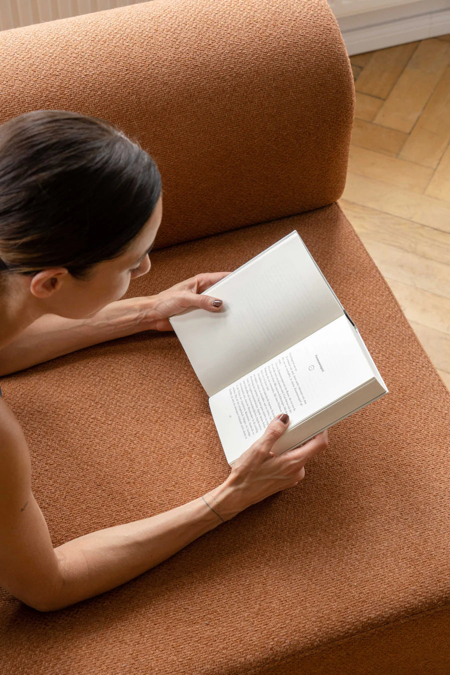 Twee-zitsbank TORI roestkleurig