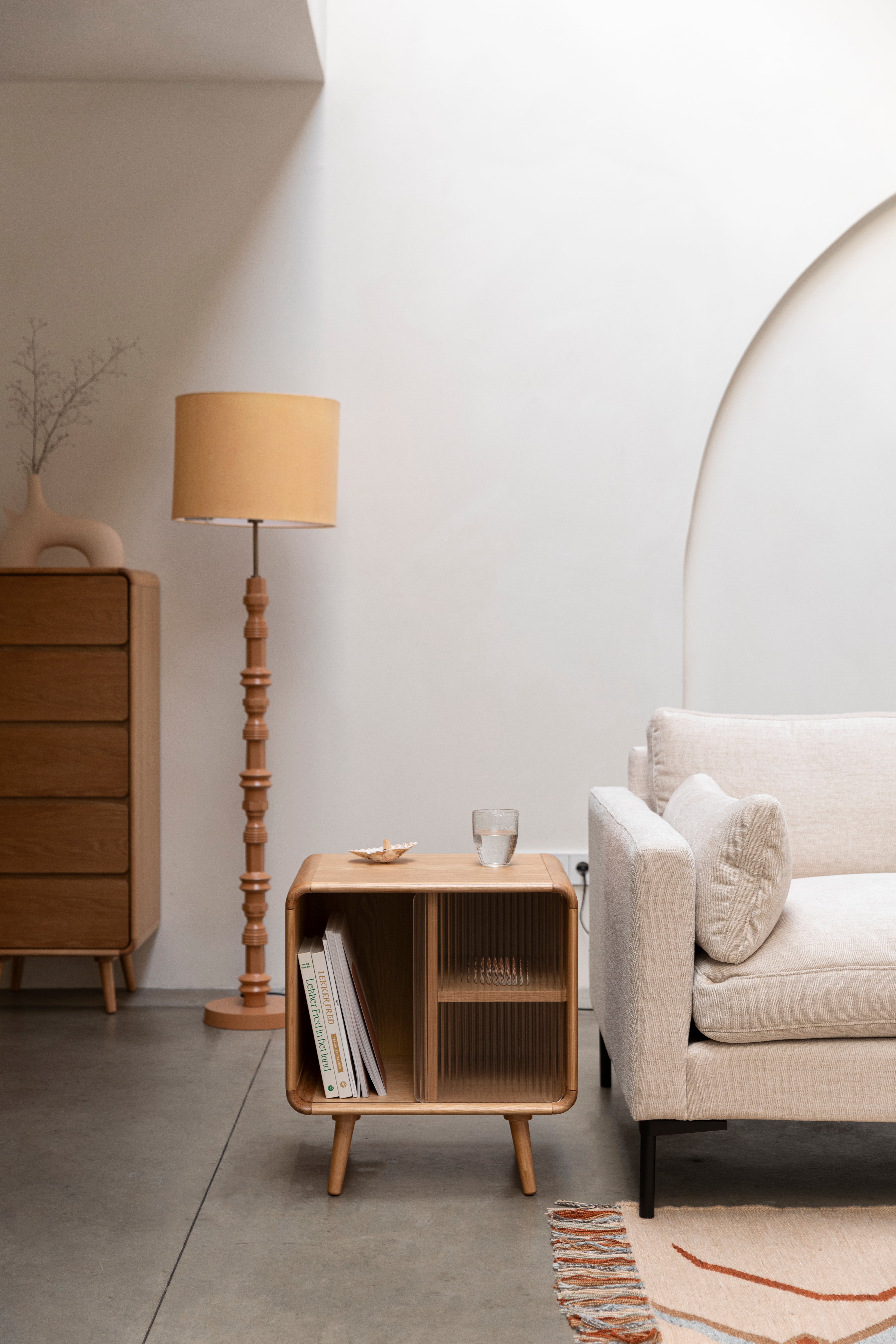 Eikenhouten RISE kast