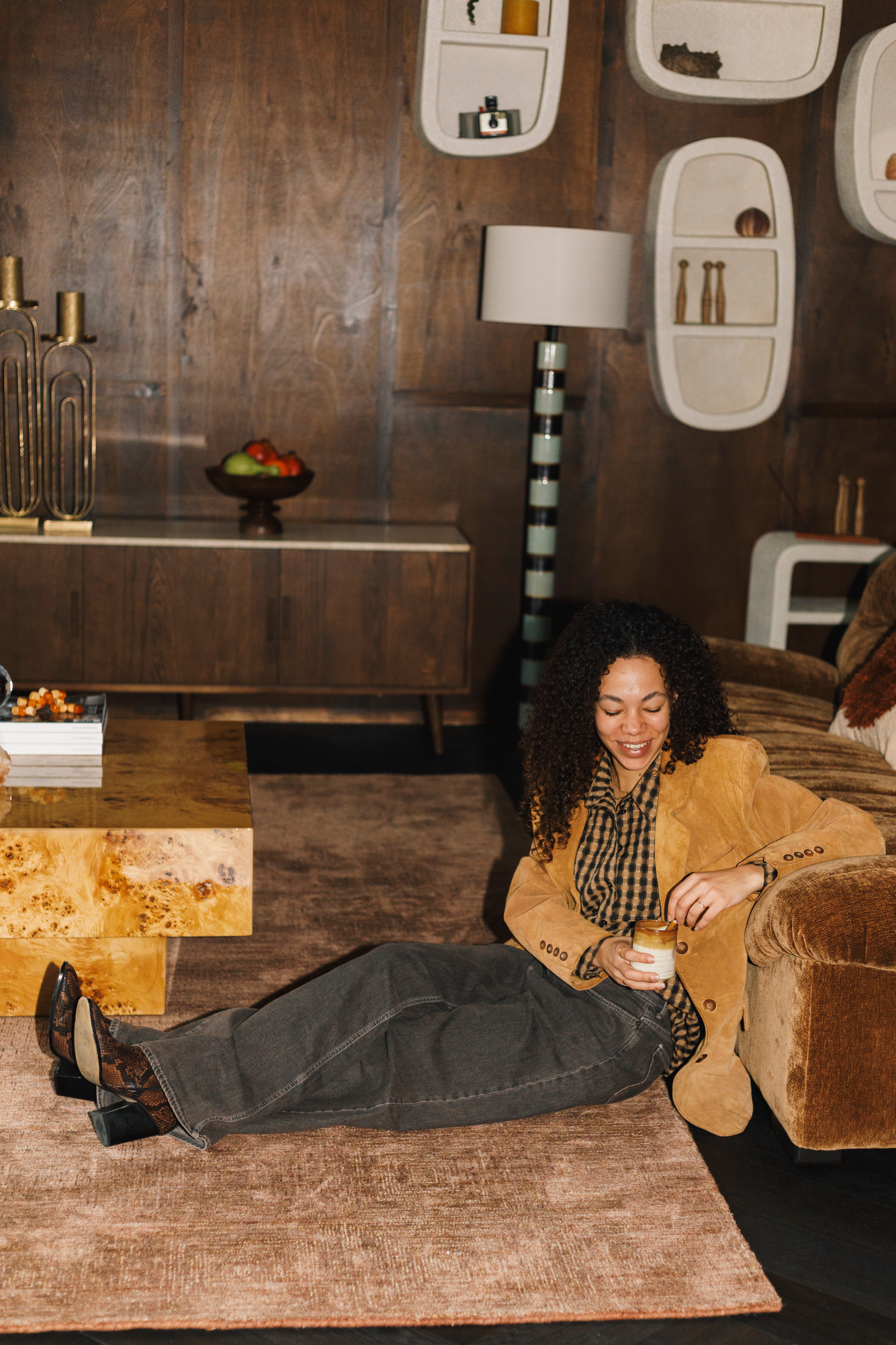 DOUGLAS sofa in cognac velvet