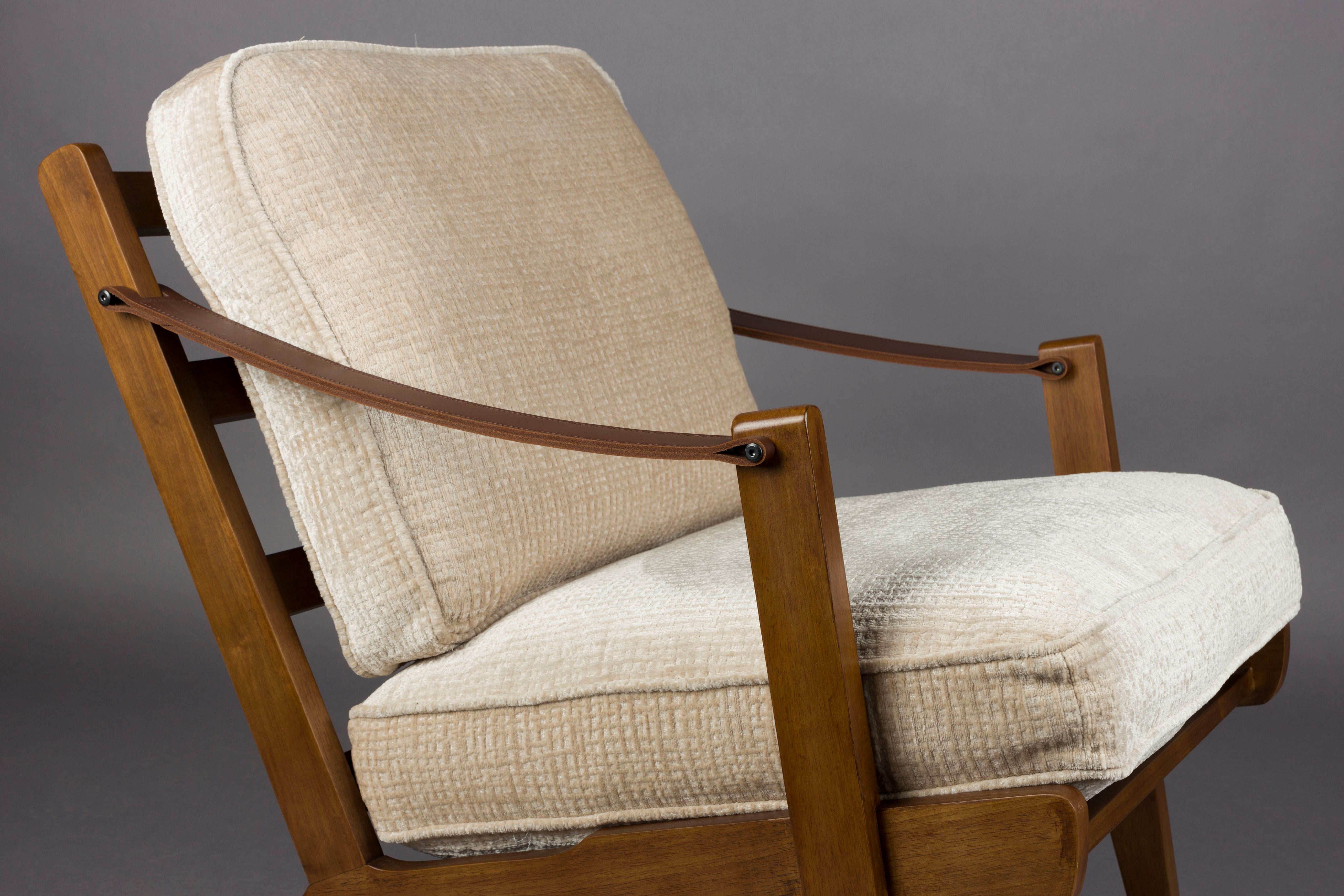 WASHINGTON armchair in beige with a wooden base