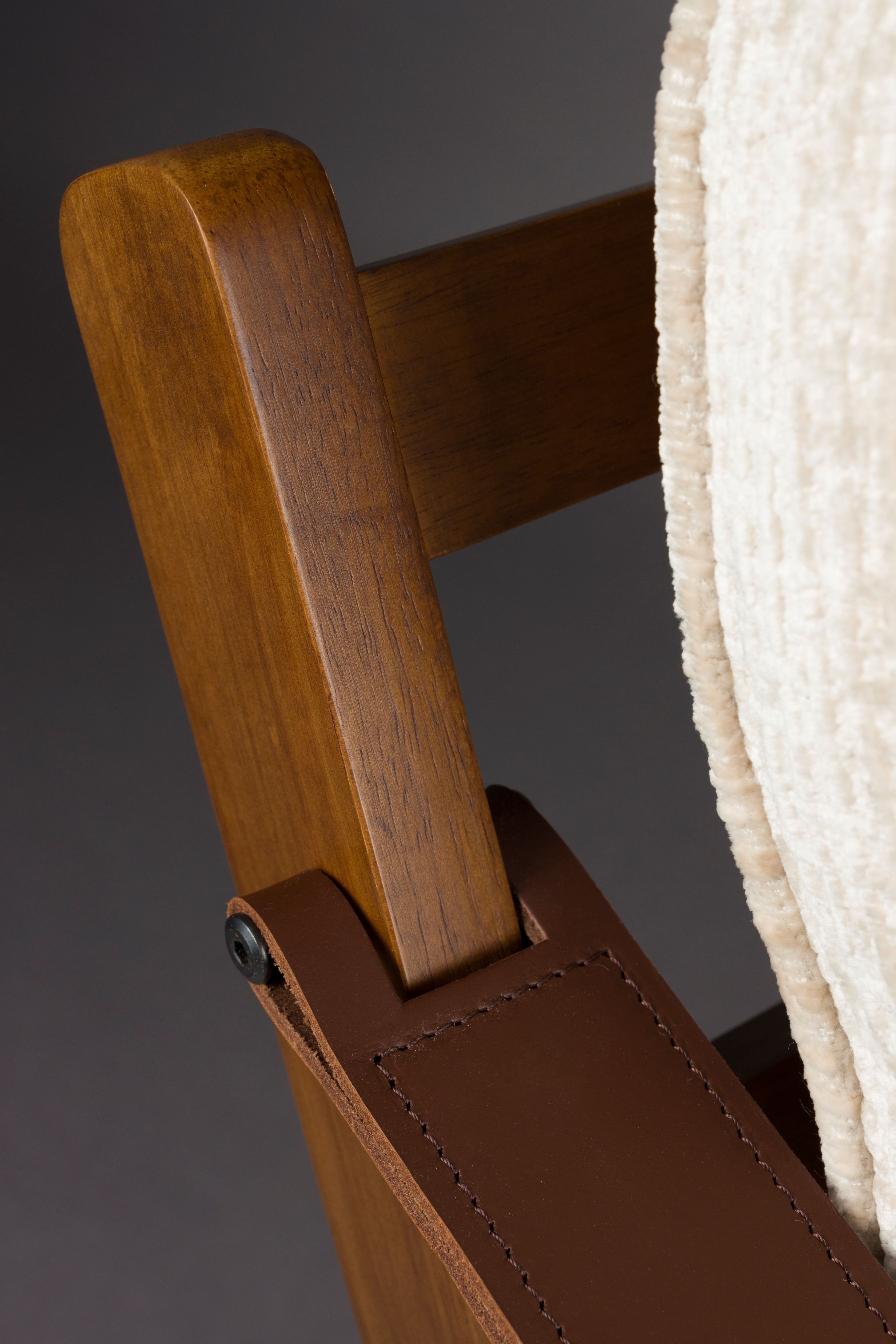 WASHINGTON armchair in beige with a wooden base