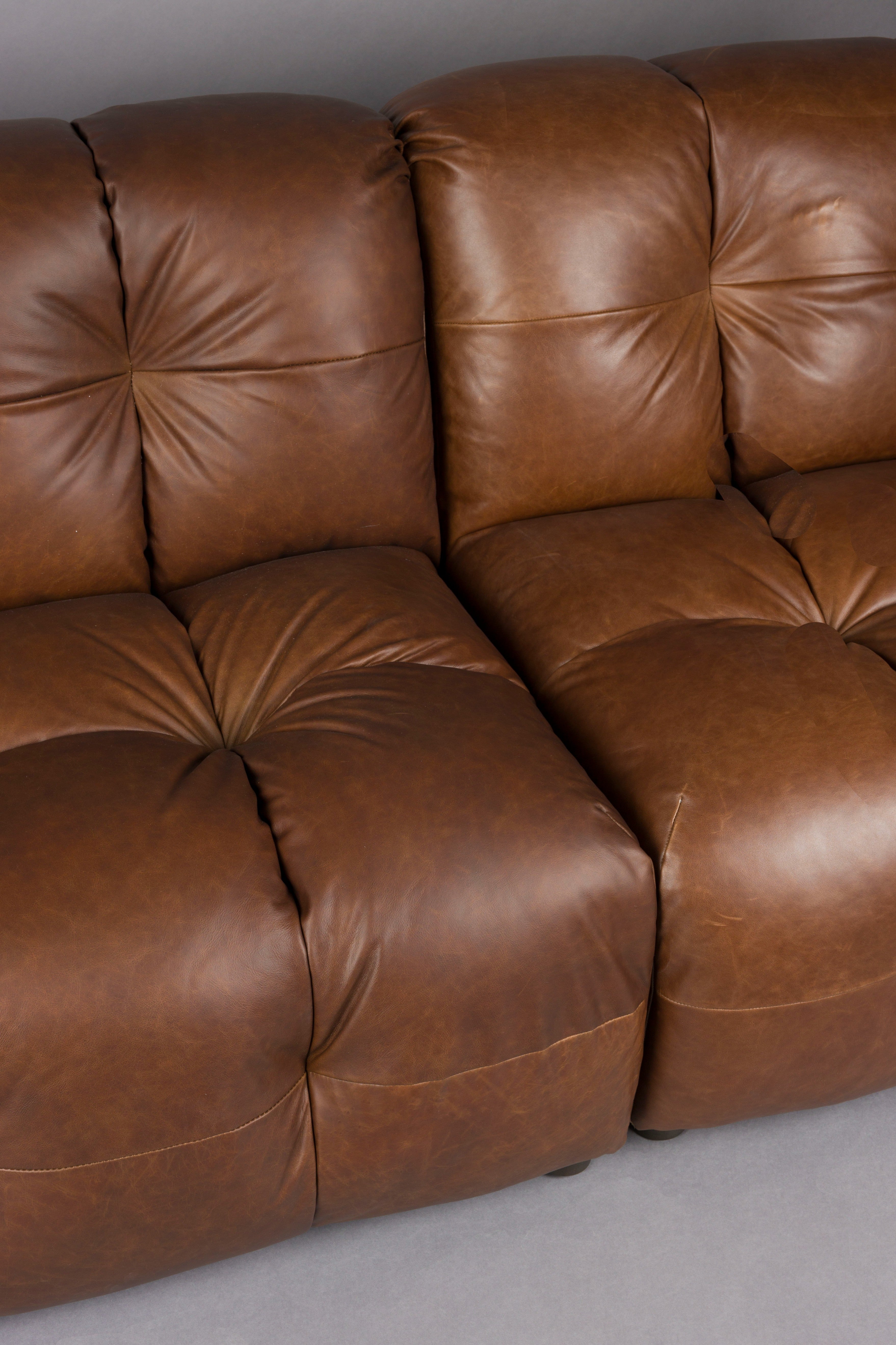 Sofa 4,5-persoons HACKMAN chocoladeleer