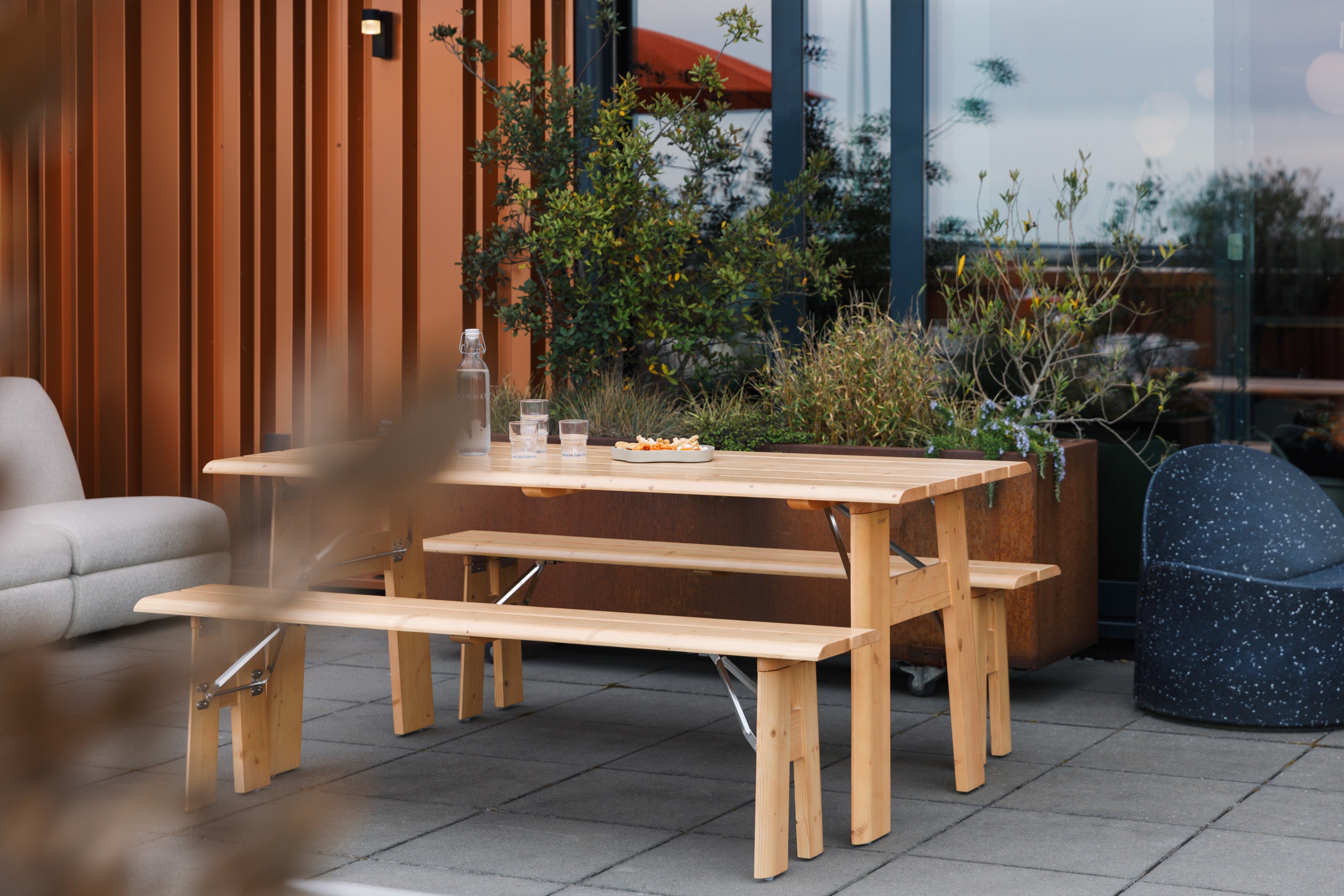 AVENUE garden bench pine wood