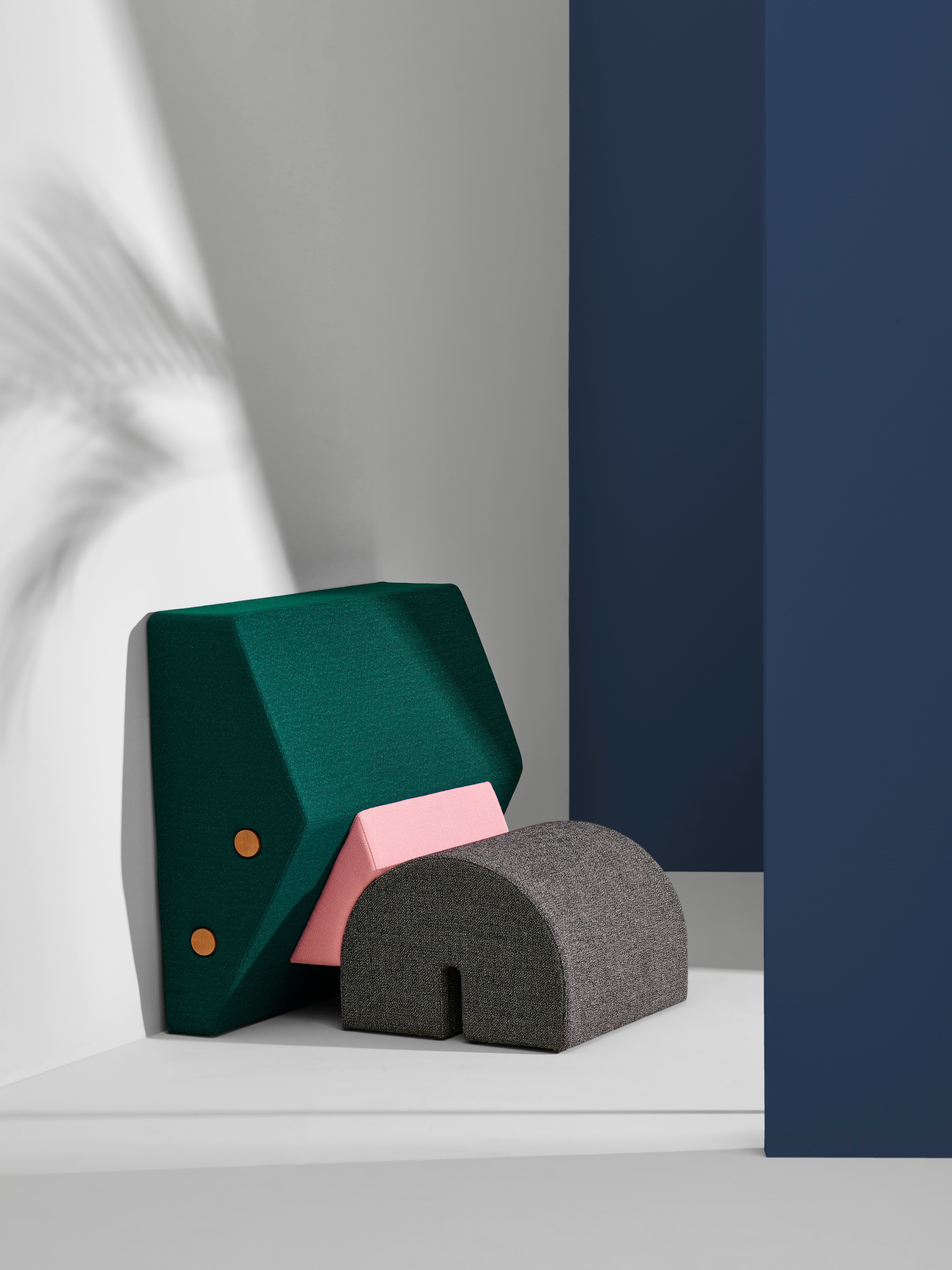 KEYSTONE armchair in green with pink and gray