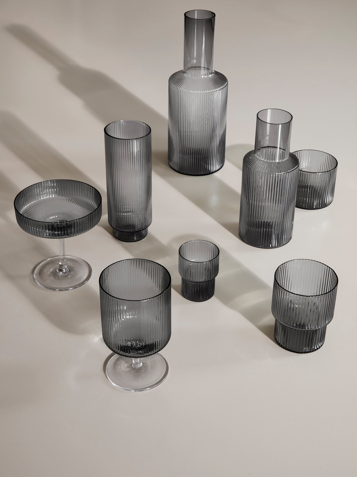 Set van RIPPLE LOW glazen rokerig glas