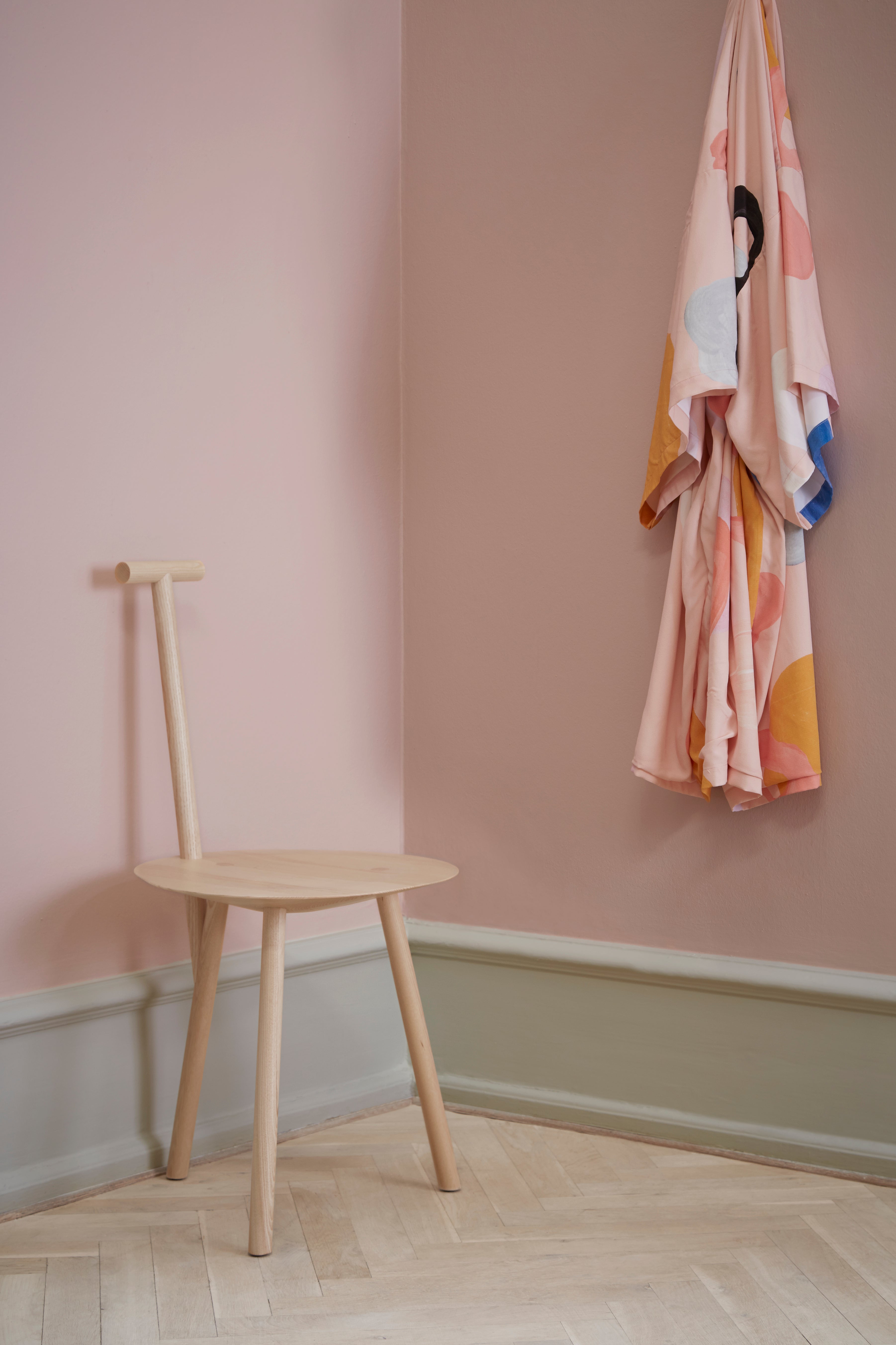 Stuhl SPADE aus Eschenholz