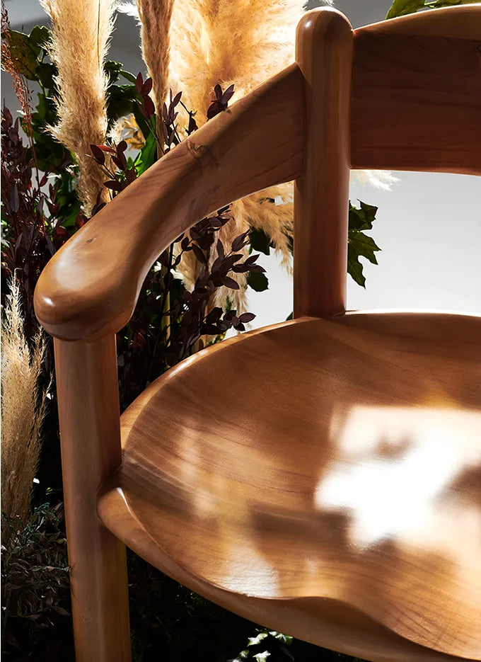 DAUMILLER armstoel van vurenhout