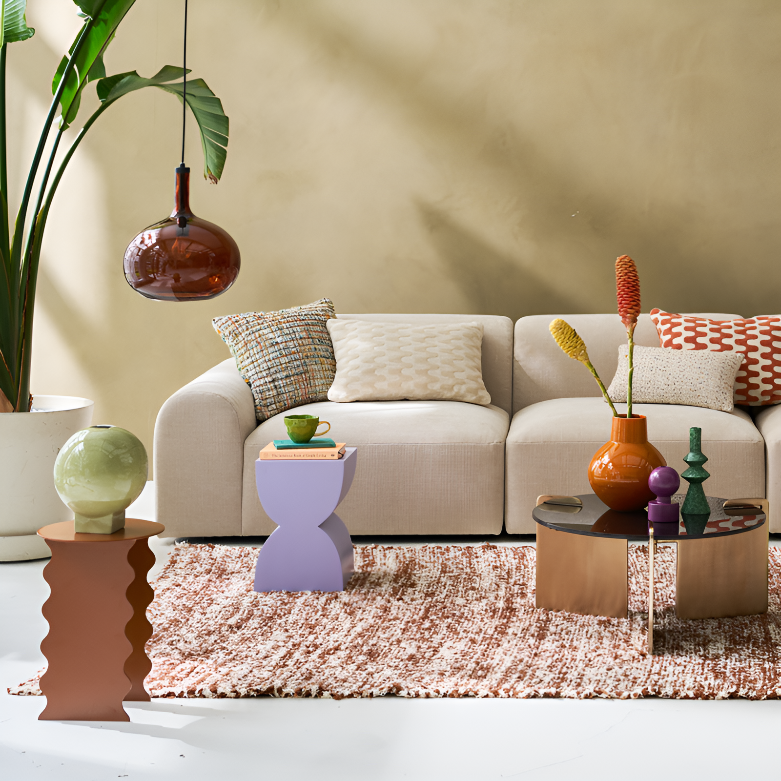 WAVY bruine bijzettafel