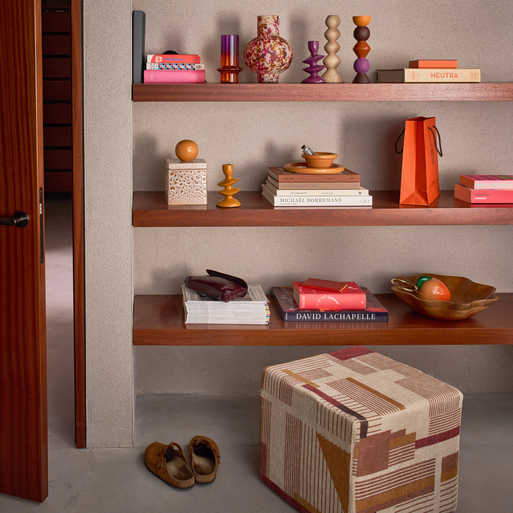 Puf LILLE beige met oranje patroon