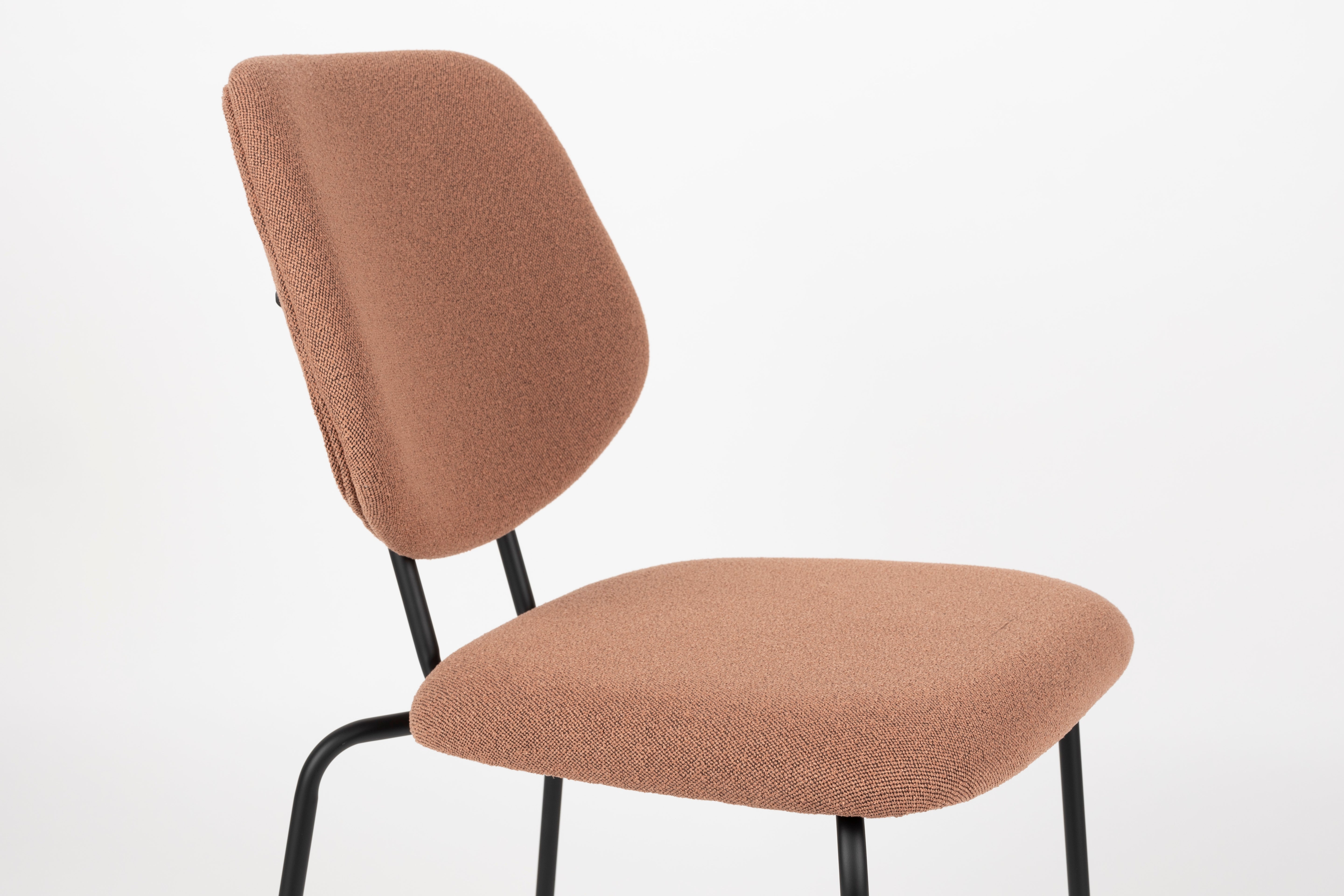 Zitstoel ZELO zalmroze met zwarte basis