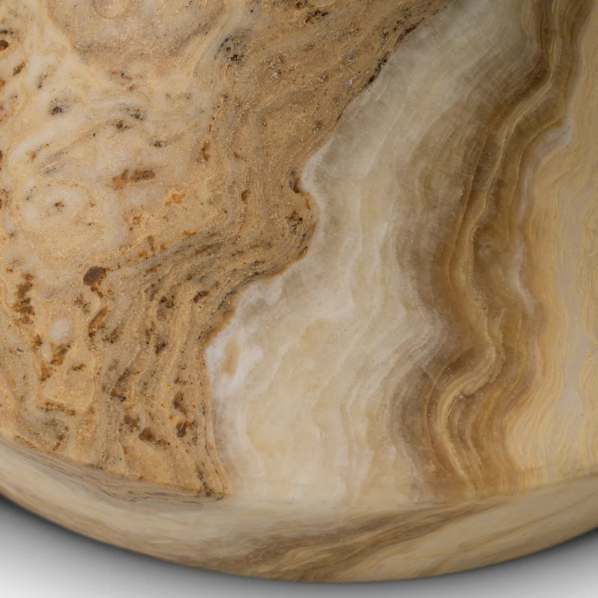 Set van tafels PUGLIA eikenhout met onyx basis