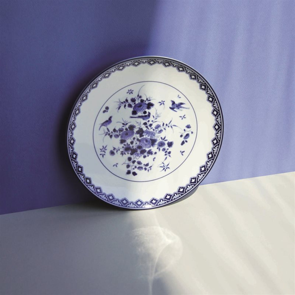 Weißes DELFTWARE Geschirrset mit Blau