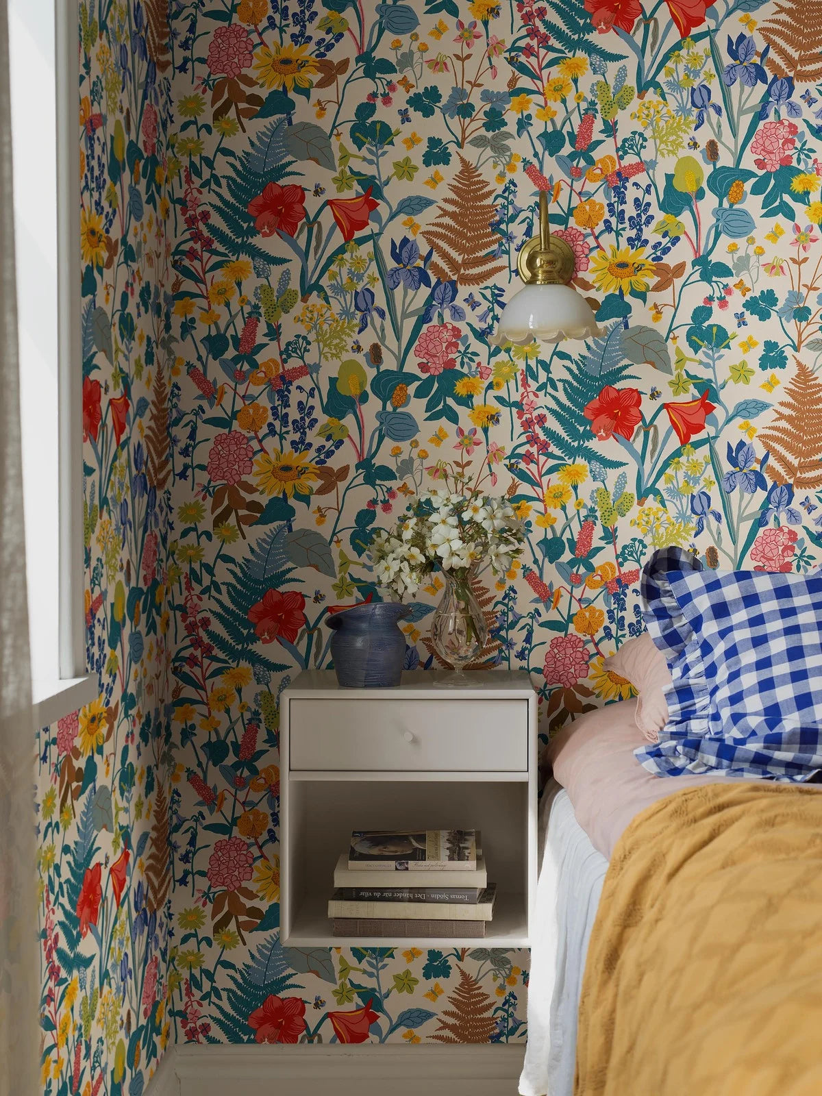 Beige wandtapijt met plantaal motief STUGRABATT in blauw