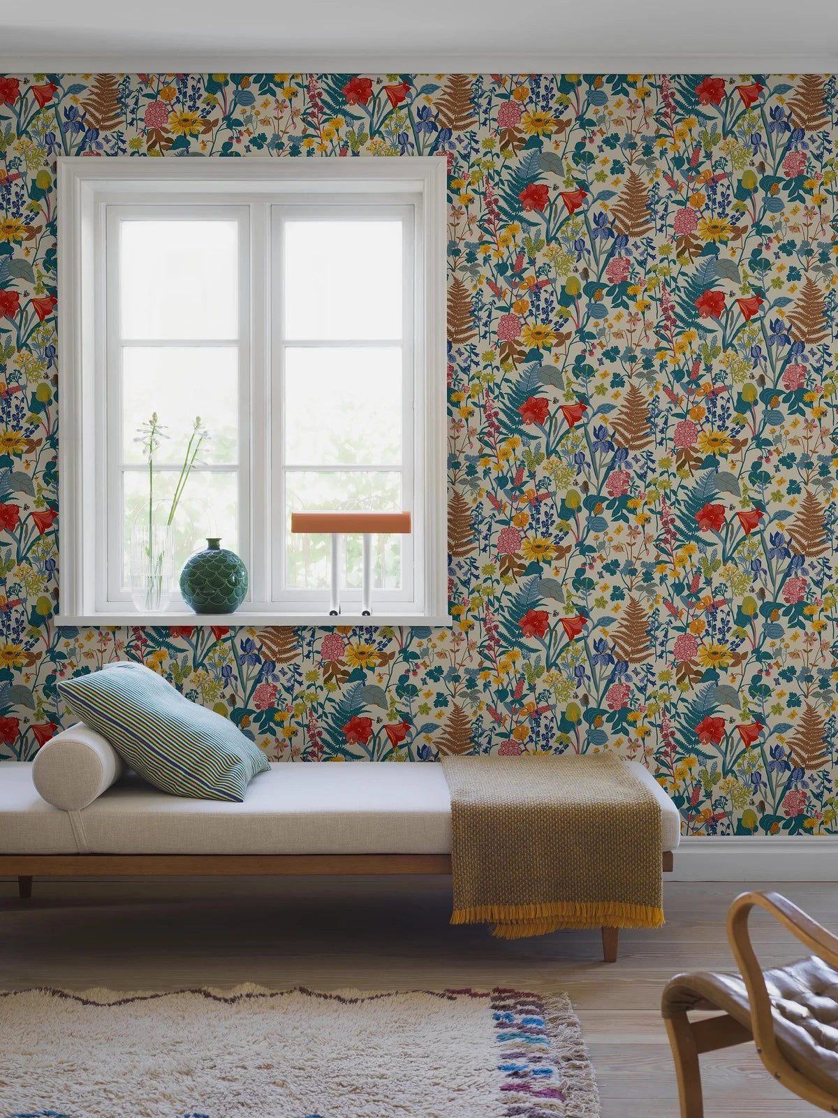 Beige wandtapijt met plantaal motief STUGRABATT in blauw