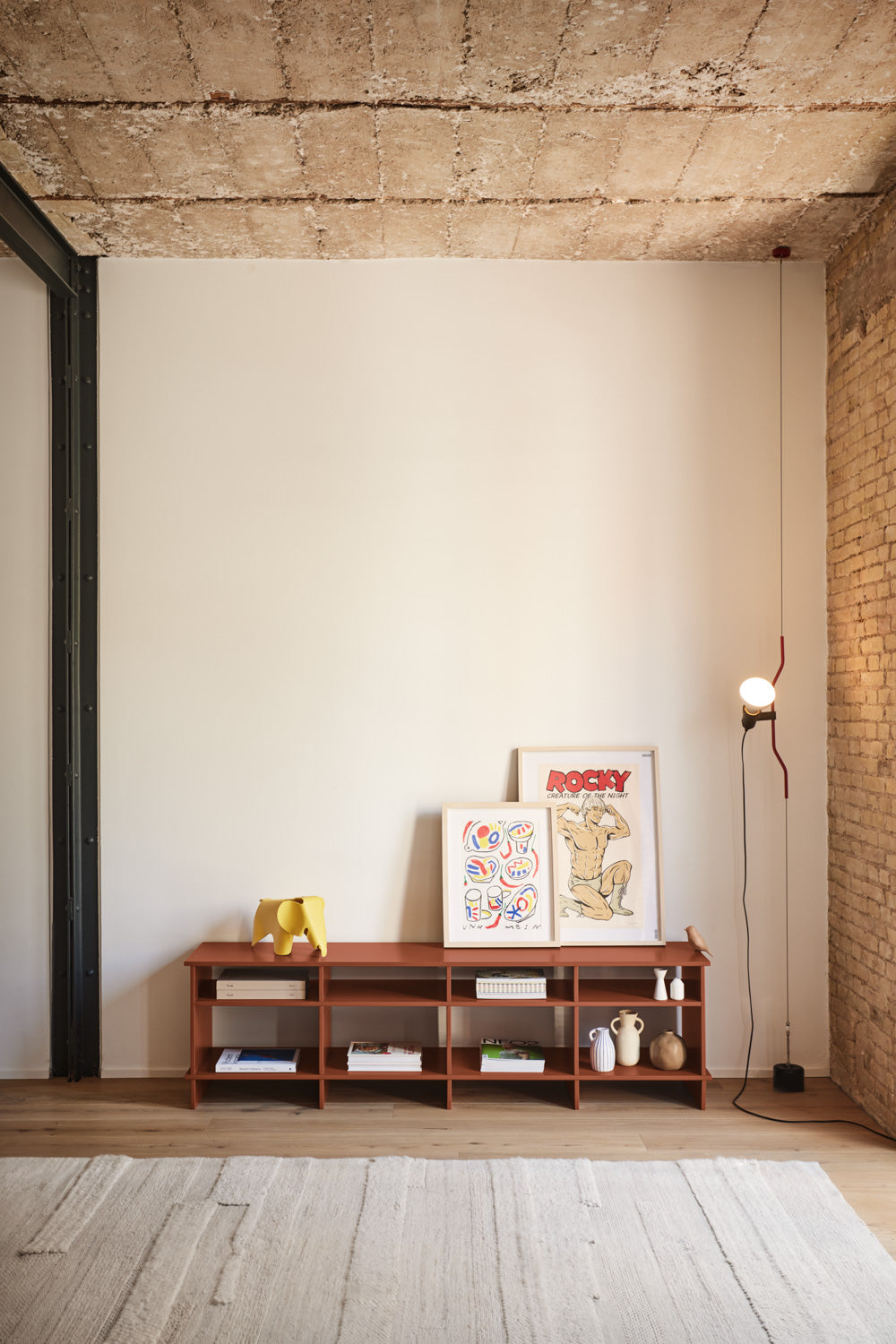 RTV-kast INARI baksteenrood