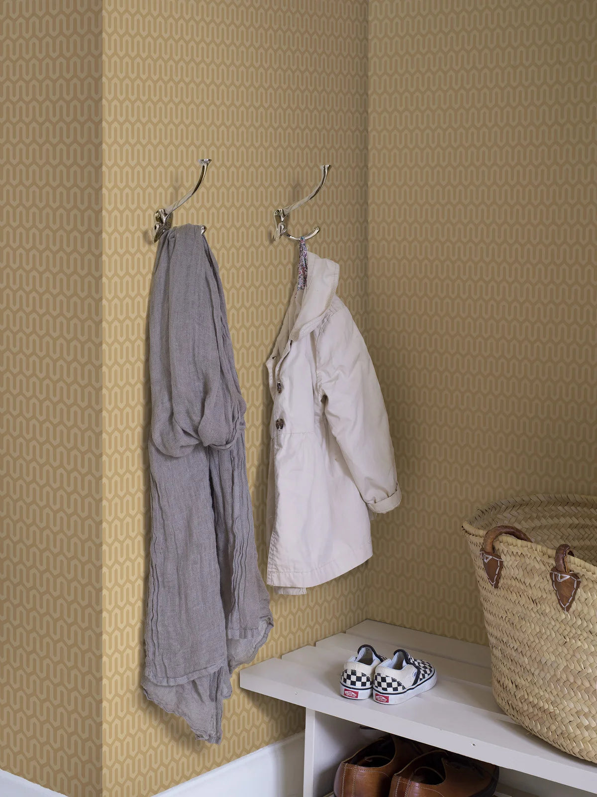 Vlies-Tapete mit geometrischem Muster YPSILON gelb