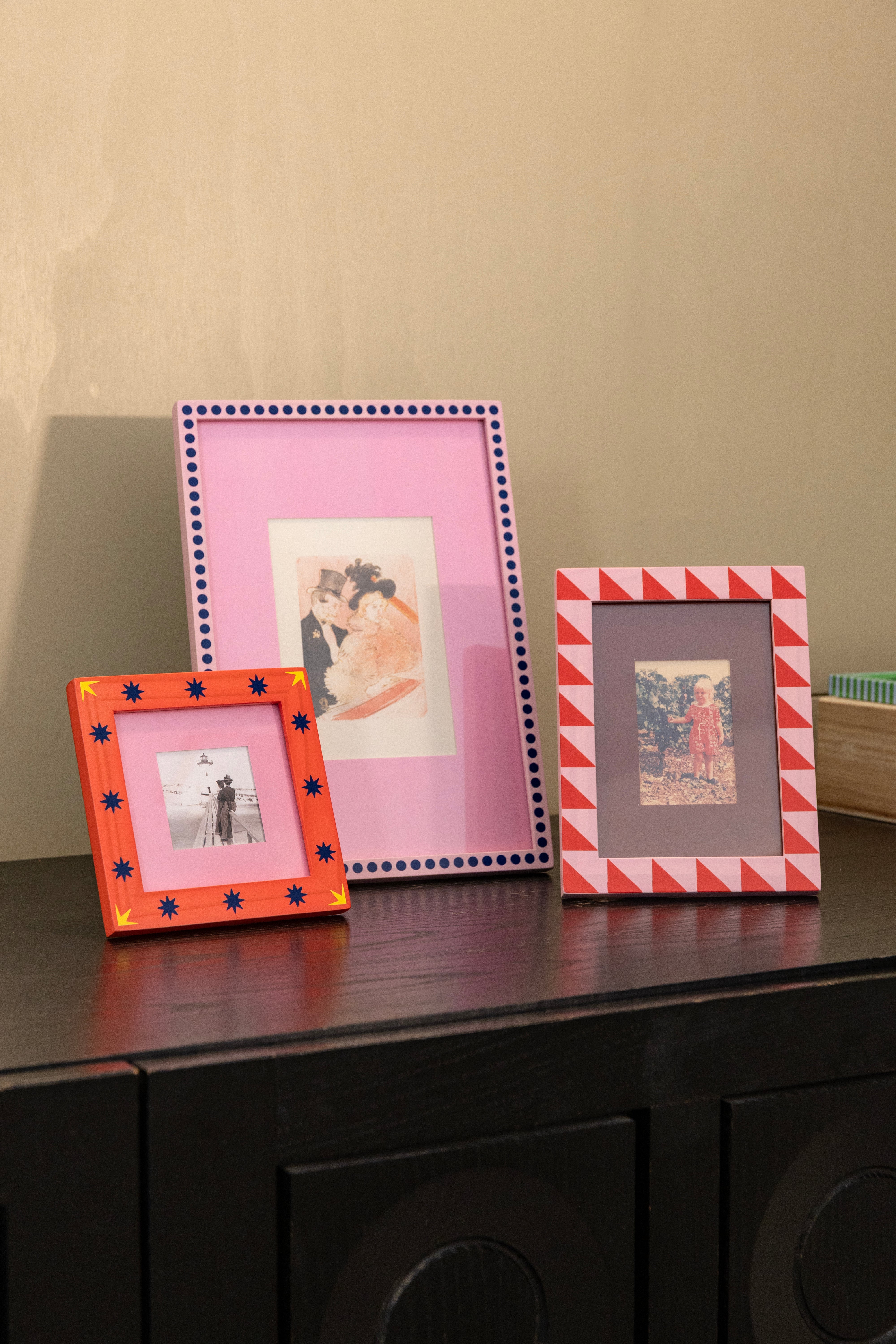 PATCH photo frame orange with pink and blue