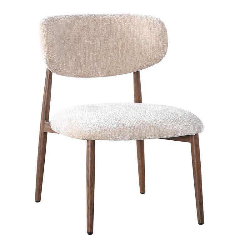 Beige JAPANDI fauteuil met een donkere houten basis