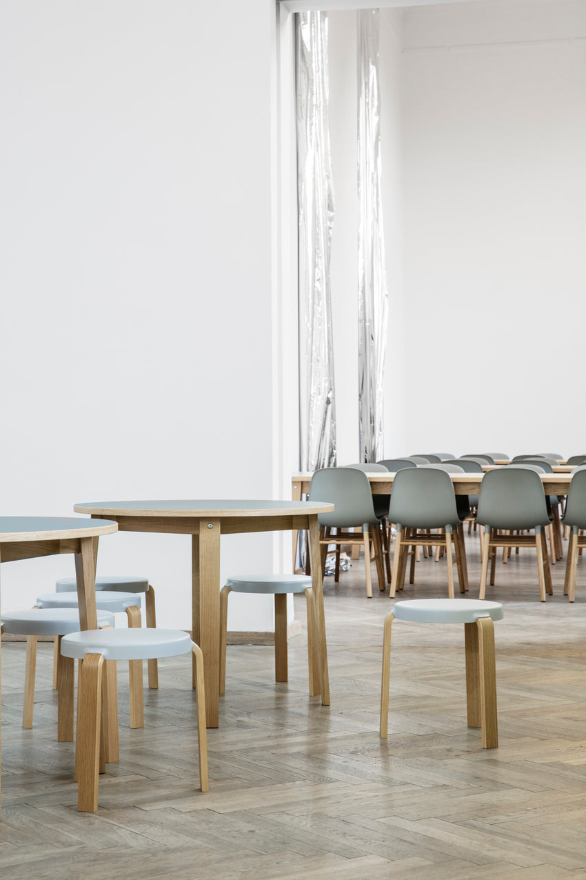 Runde Tischscheibe Linoeum Eichenfurnier