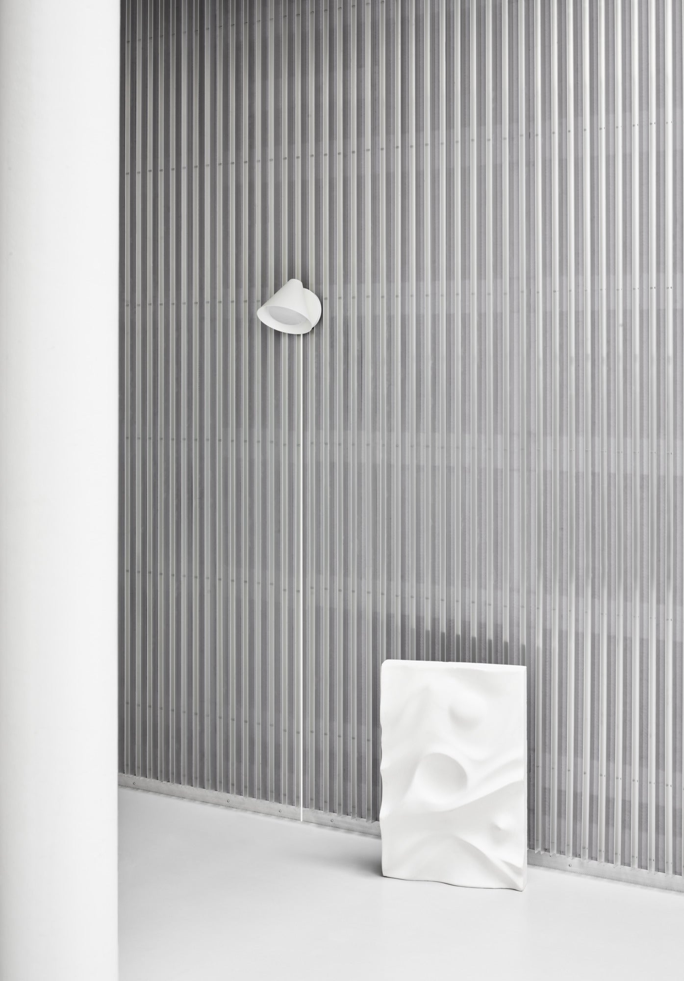 KEGLEN wall lamp white