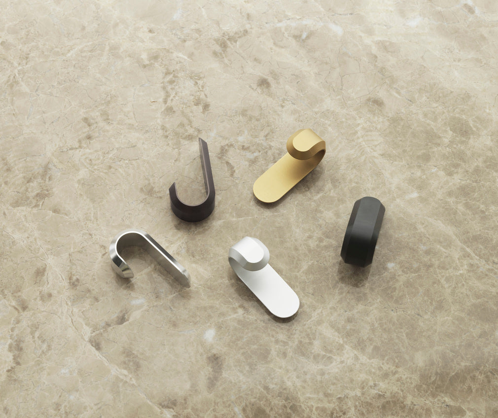 Set von CURVE Kleiderhaken silber