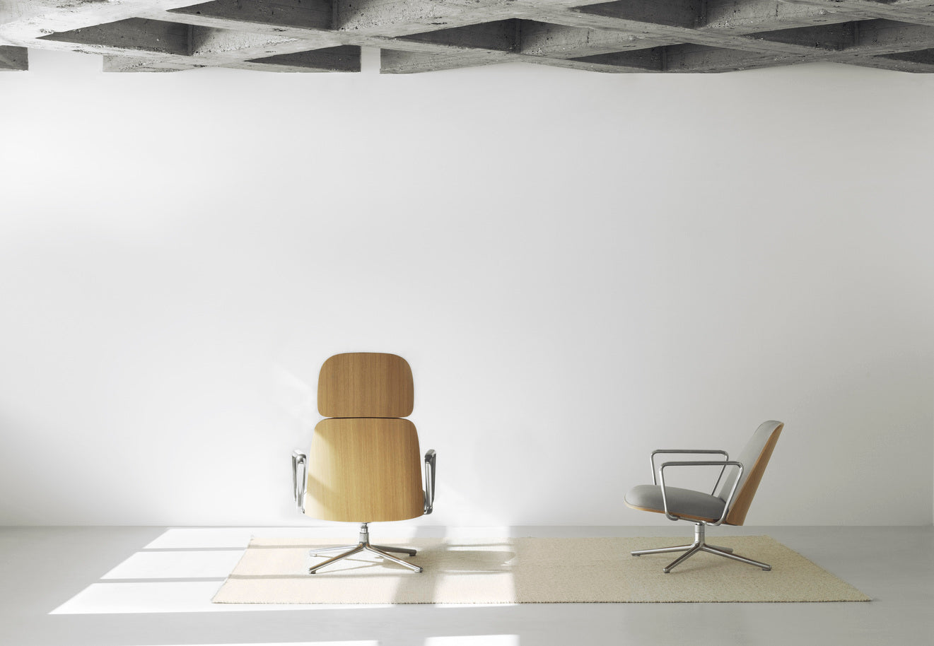 Armchair pad high swivel black base