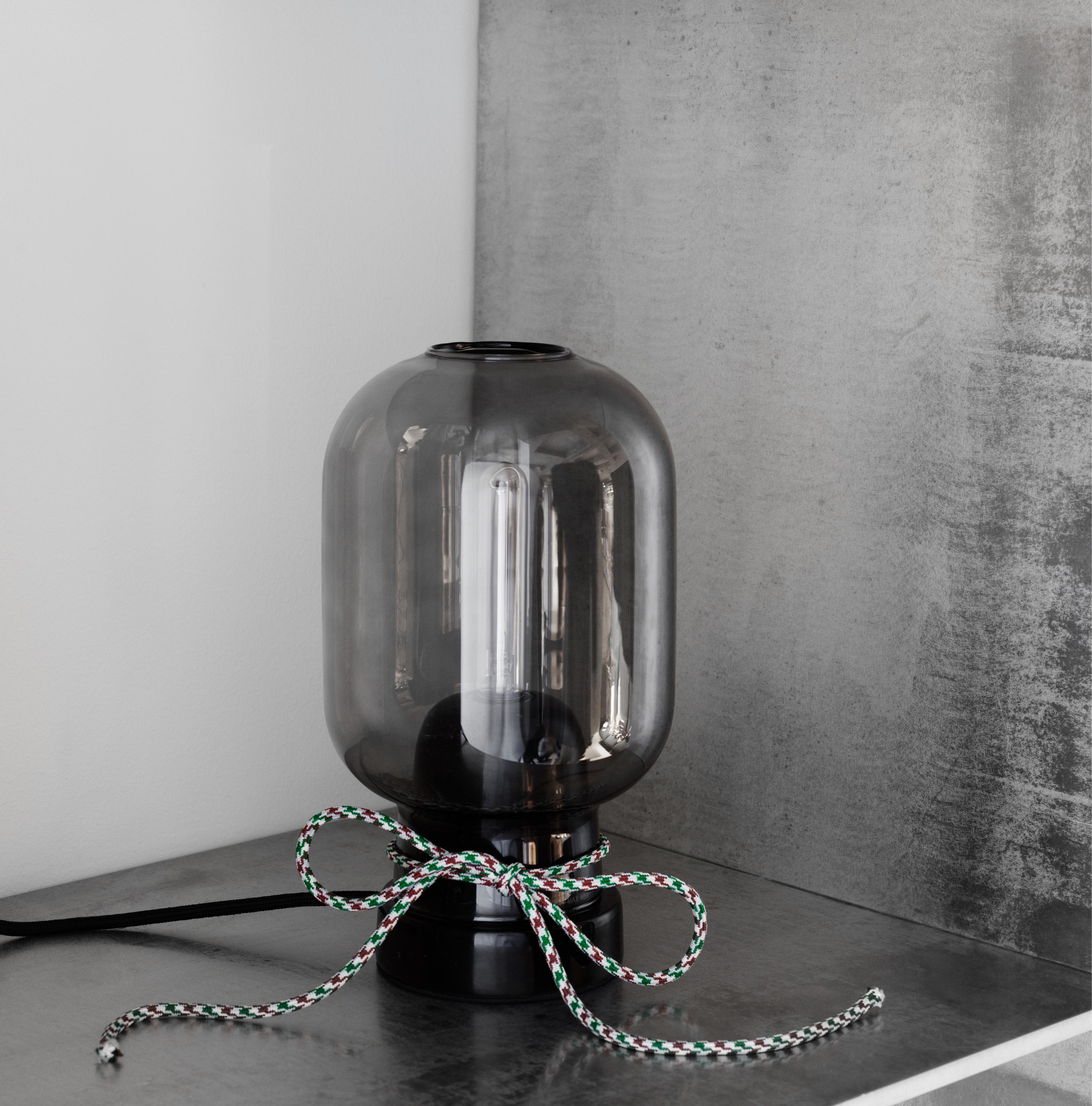 AMP Tischleuchte Rauchglas mit schwarzem Marmor