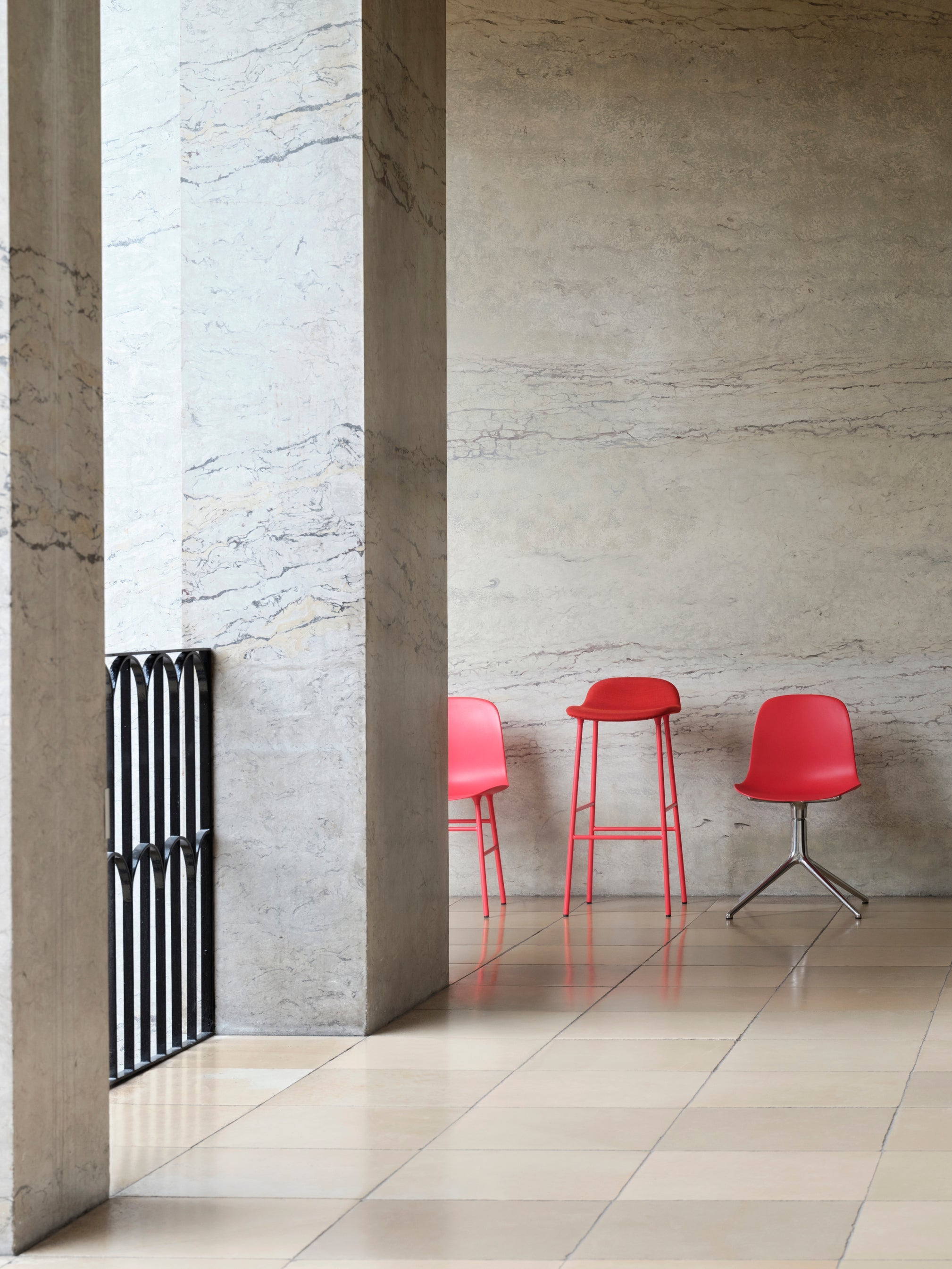 Bureau stoel FORM 4L grijs met aluminium basis