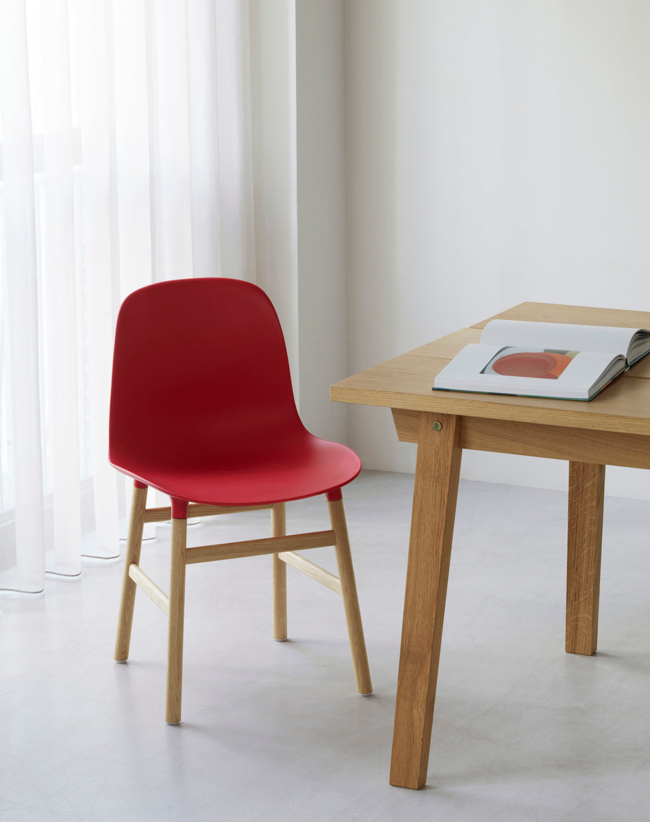Chair gray forms with a nutty base