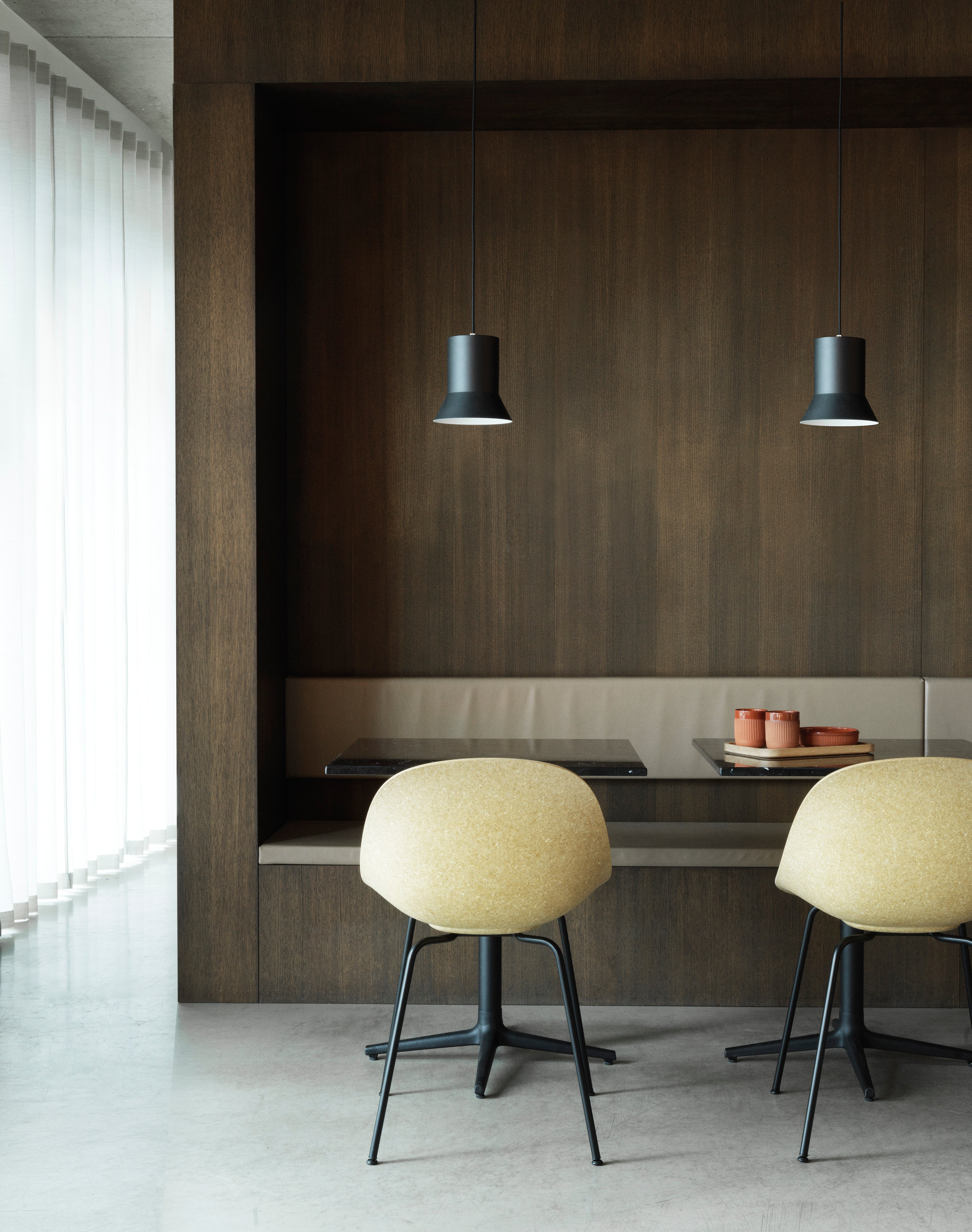 HAT black pendant lamp