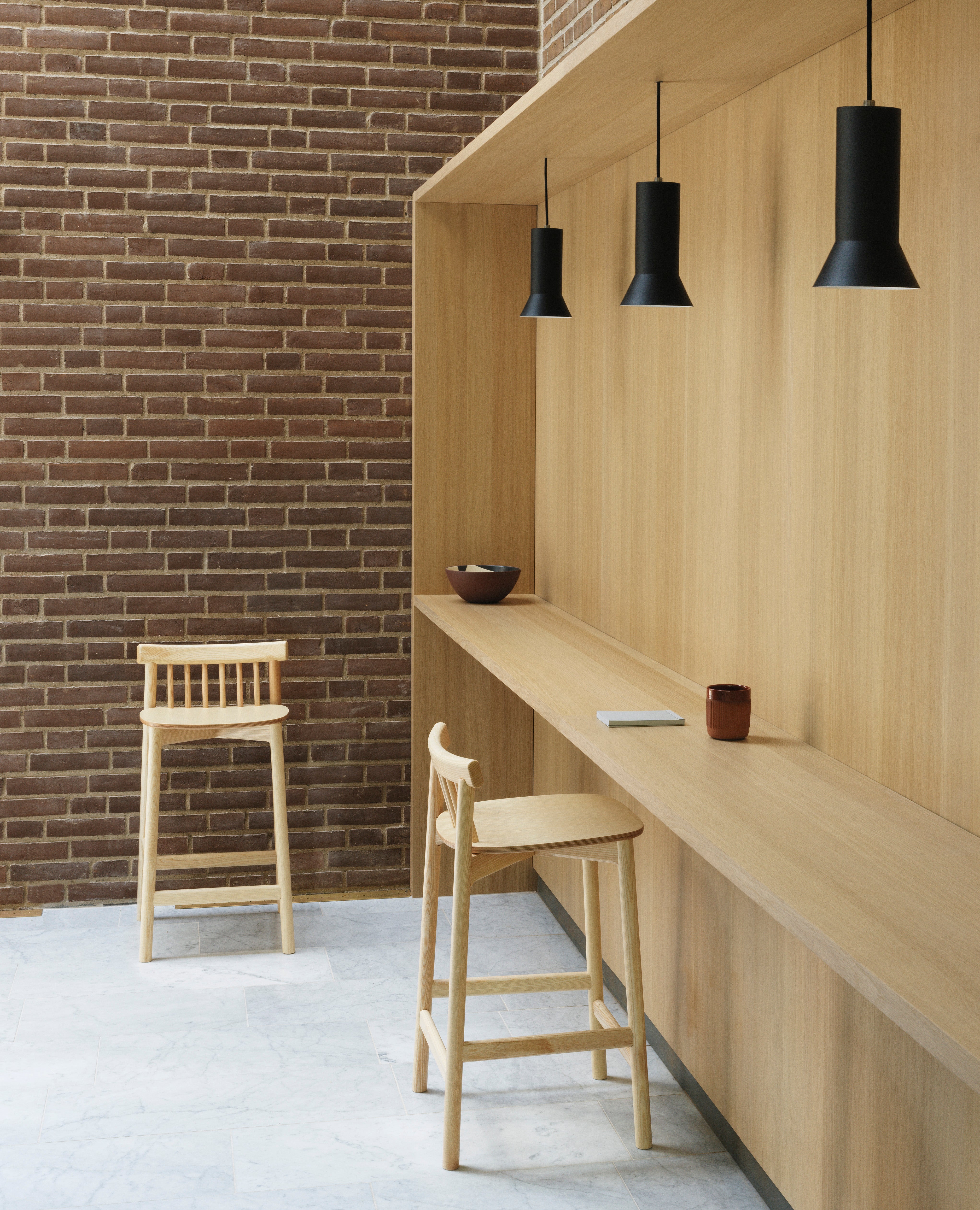 HAT black pendant lamp