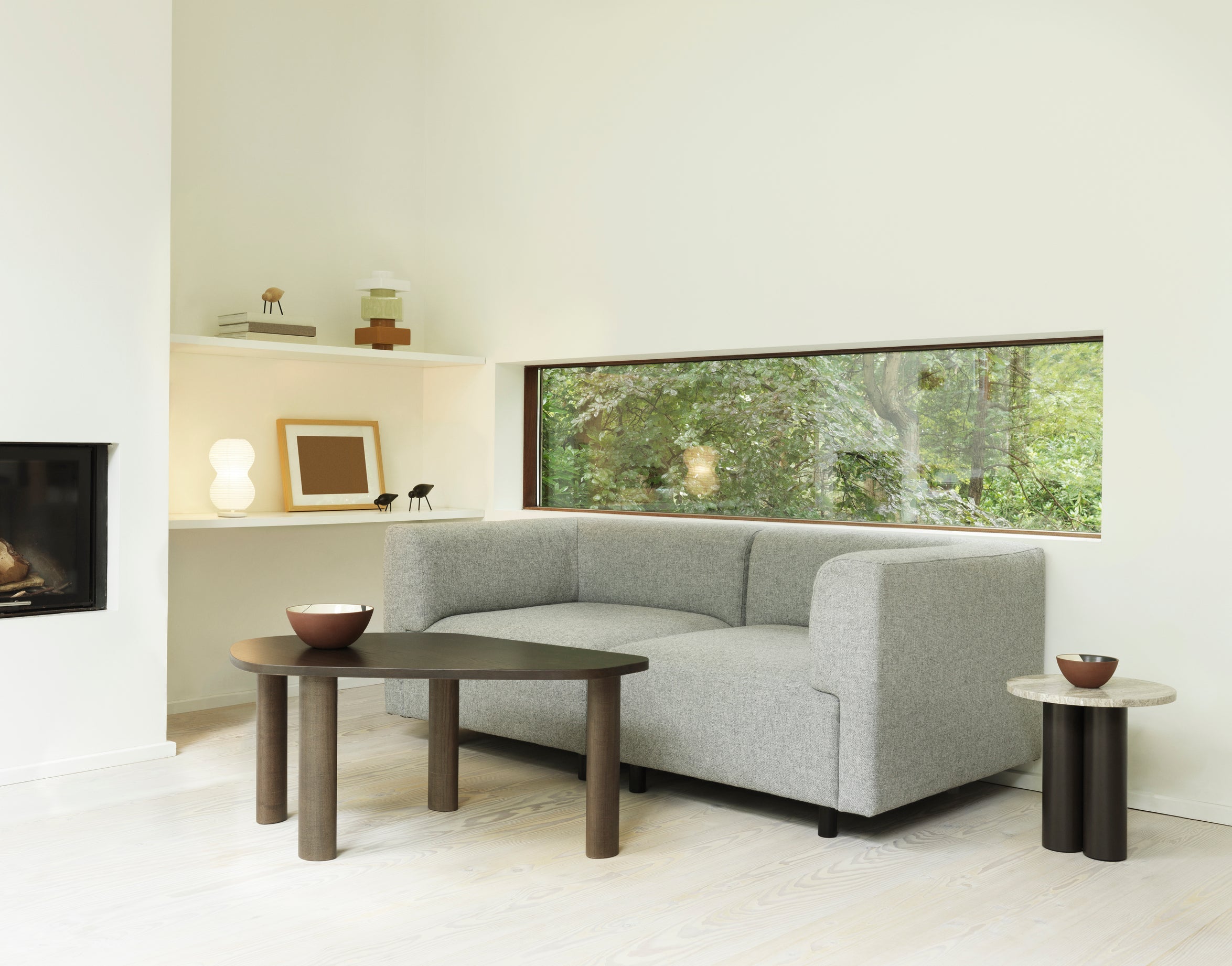 Side table dit brown base