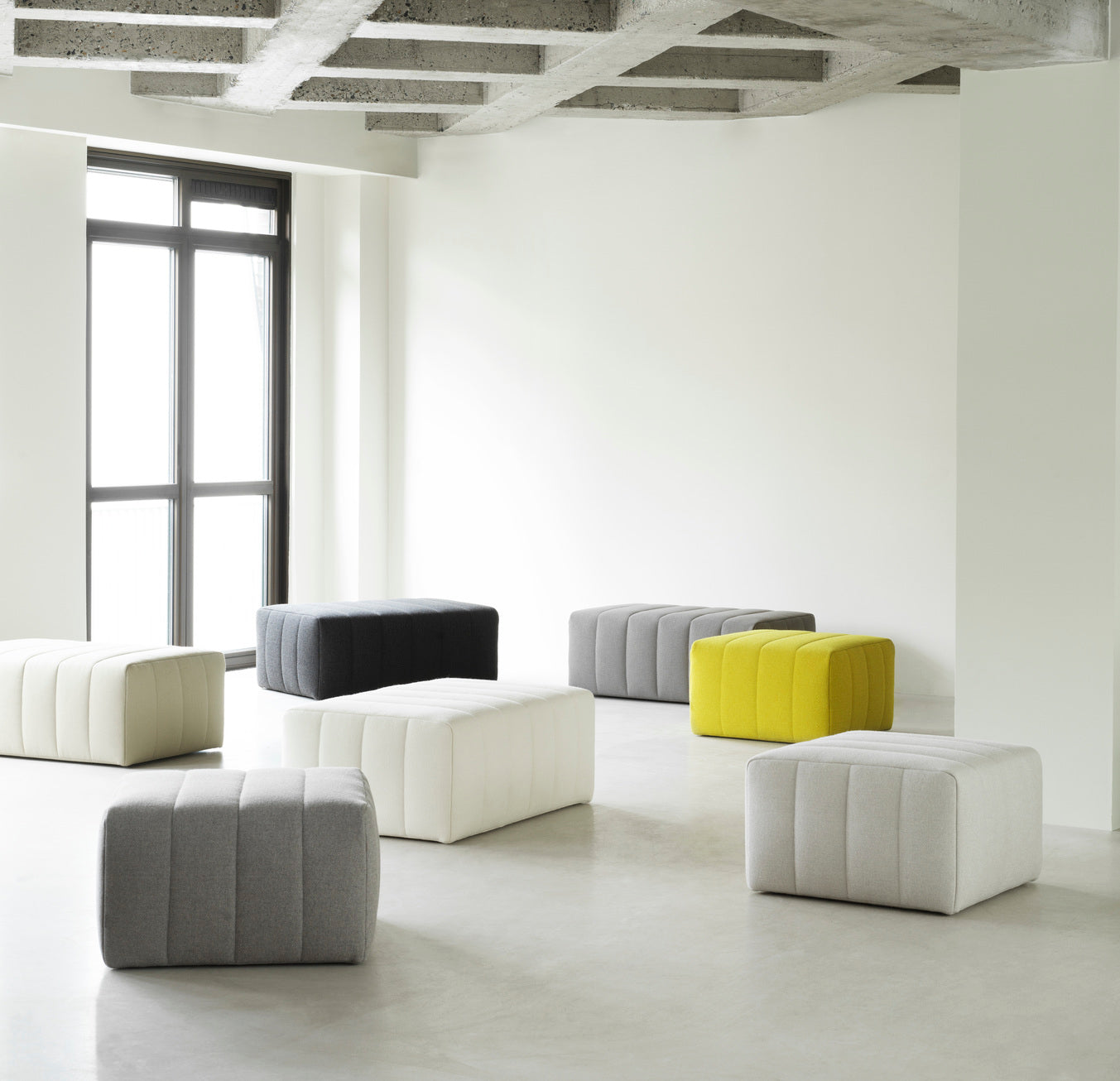 Puf SCENE gestoffeerd