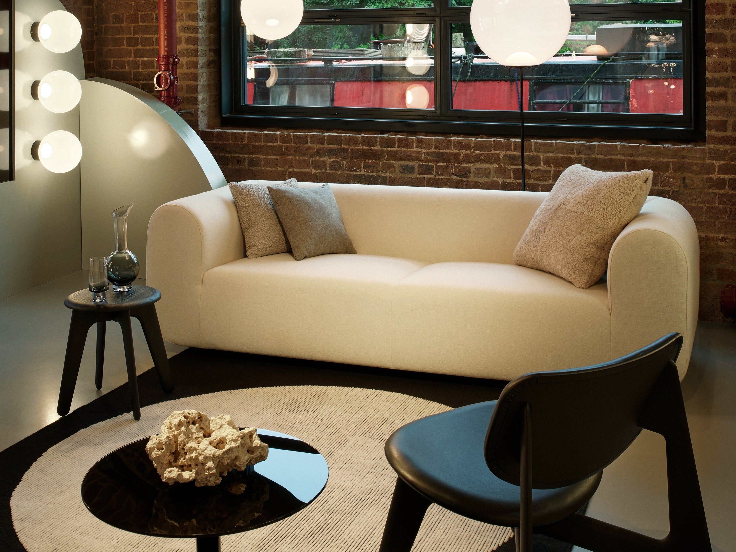 Sofa 4-persoons PLUMP gestoffeerd