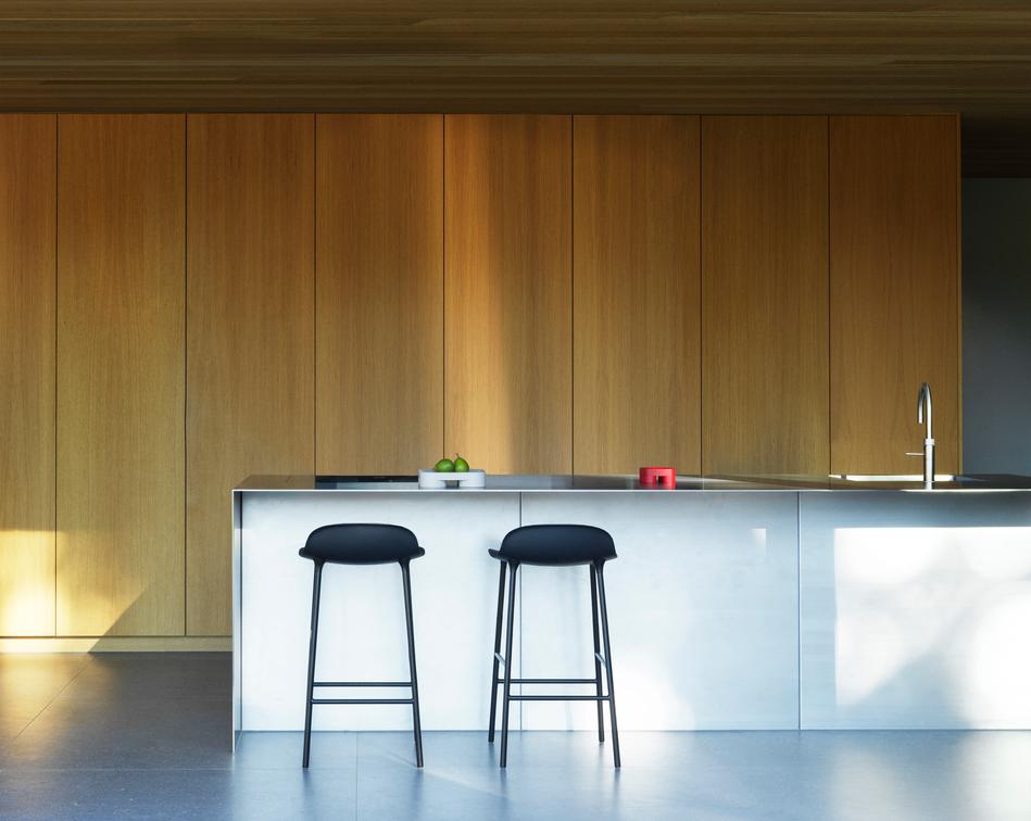 Blue Hocker
