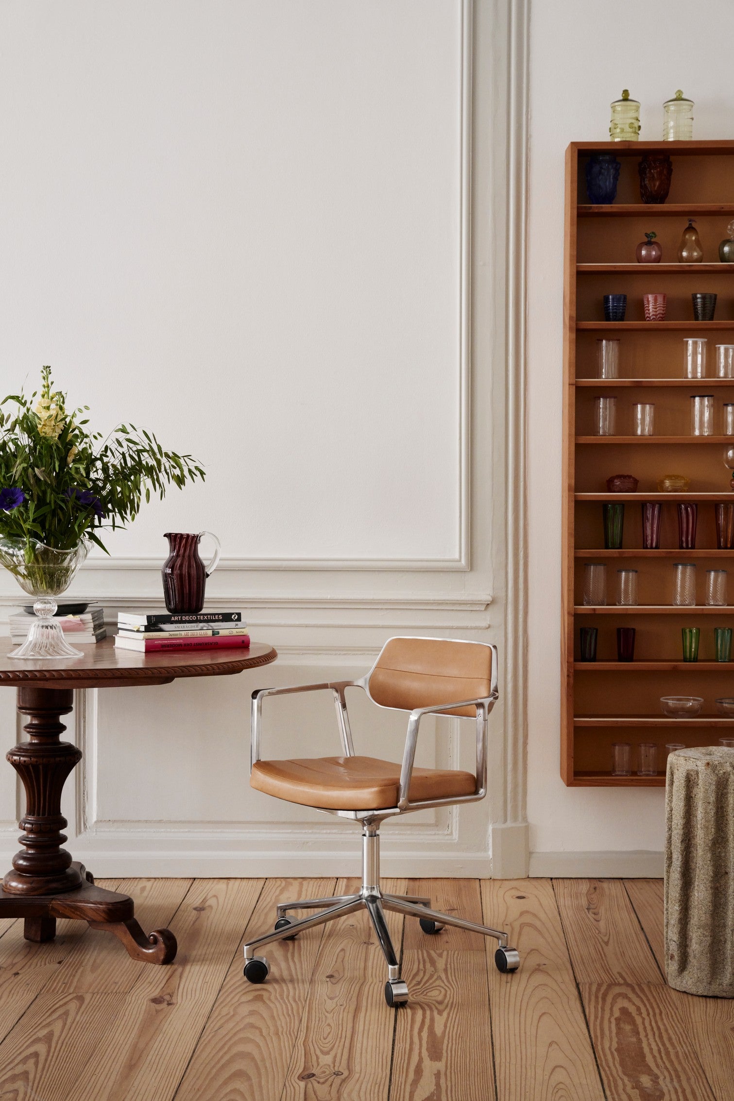Bureau stoel 453+ zwart leer met zwarte metalen basis