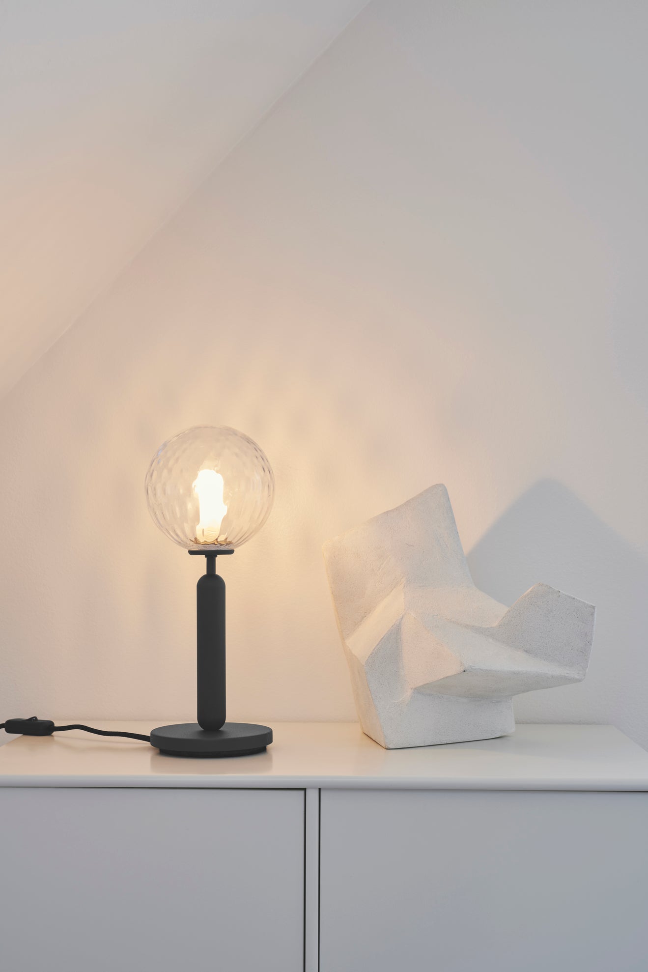 Tafellamp MIIRA grafiet met transparant glas