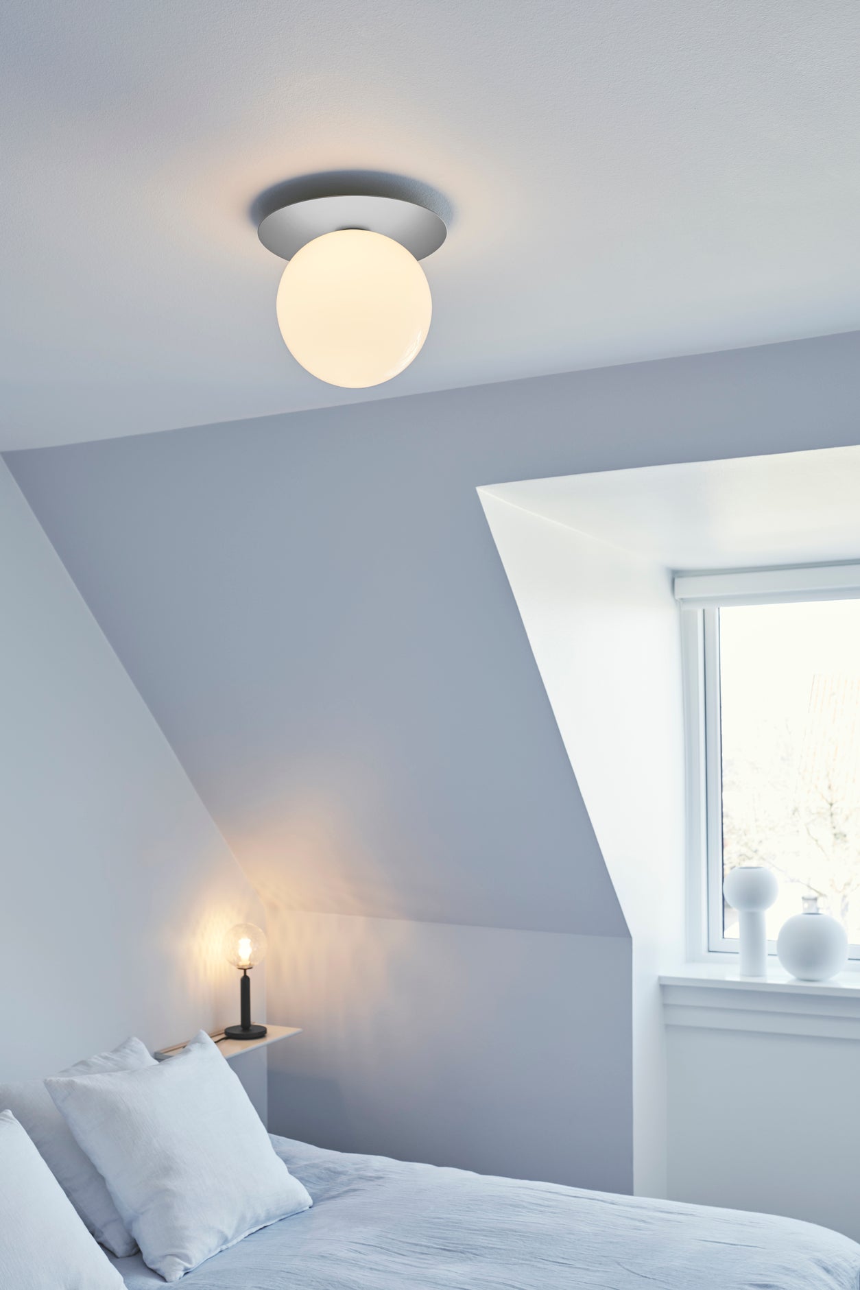 Tafellamp MIIRA grafiet met transparant glas