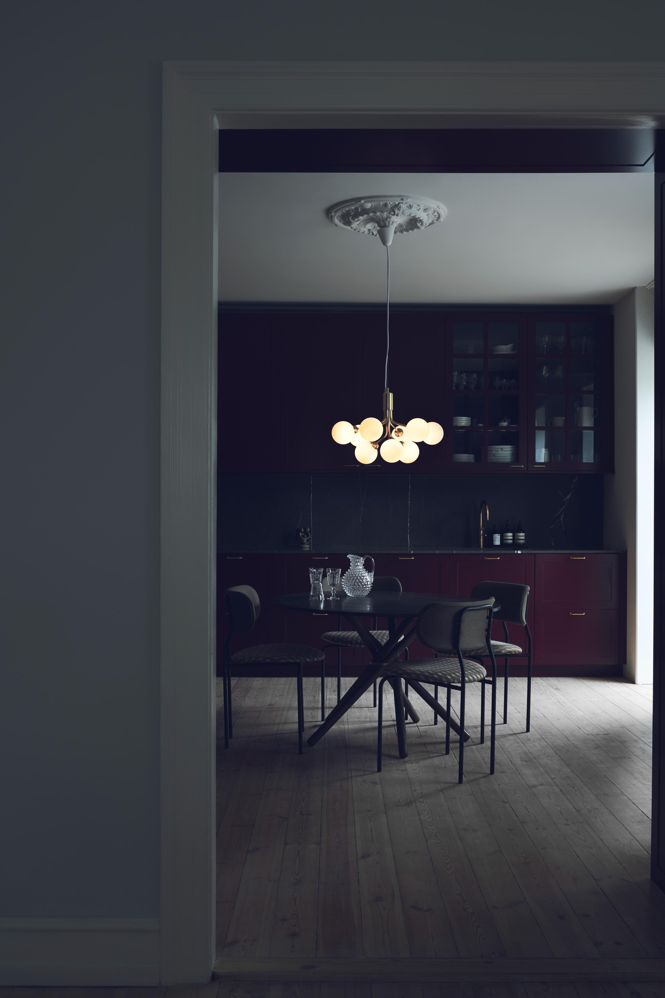 APIALES 9 Pendant Lamp in Brass with Opal Glass