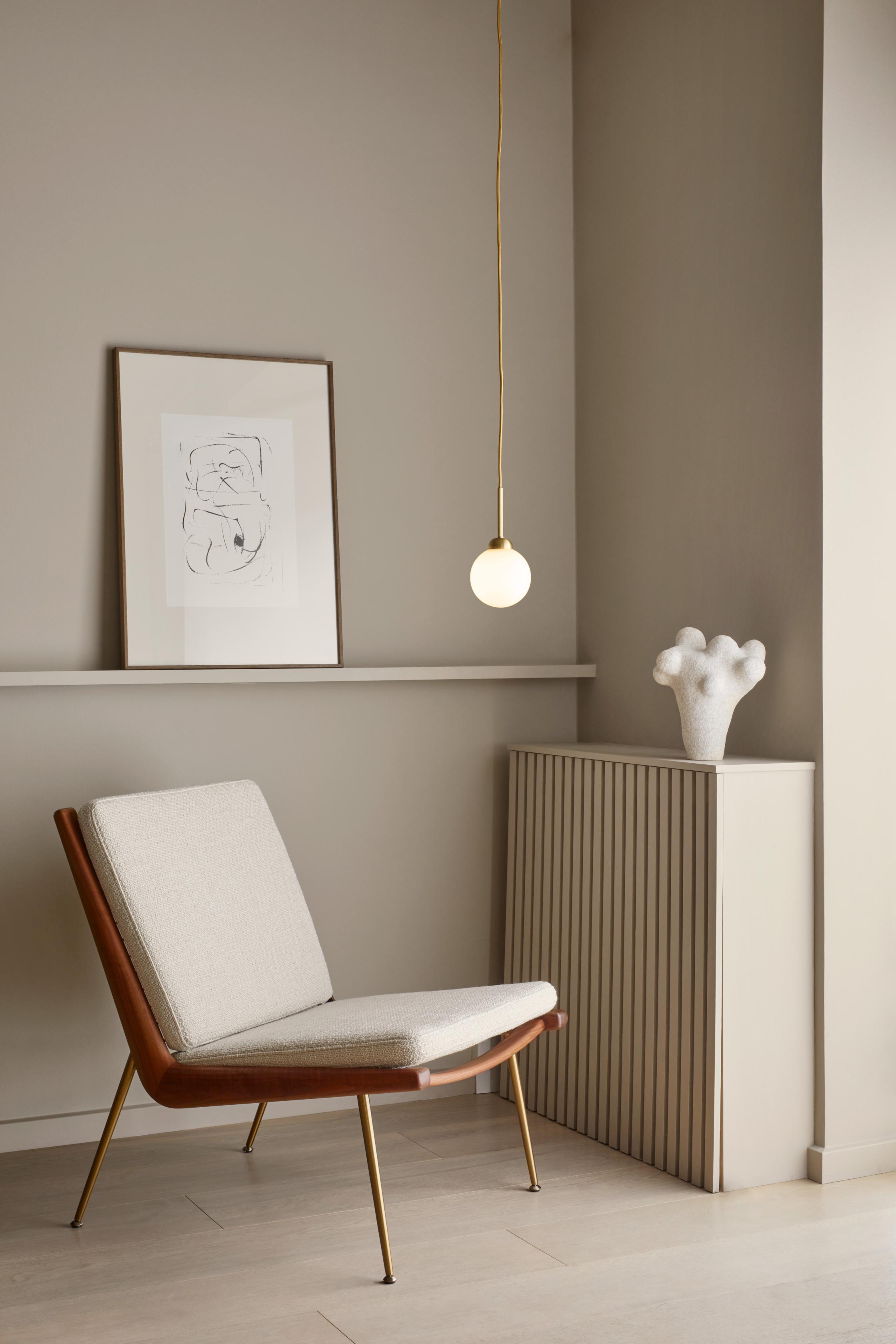 Hanglamp APIALES messing met opaalglas