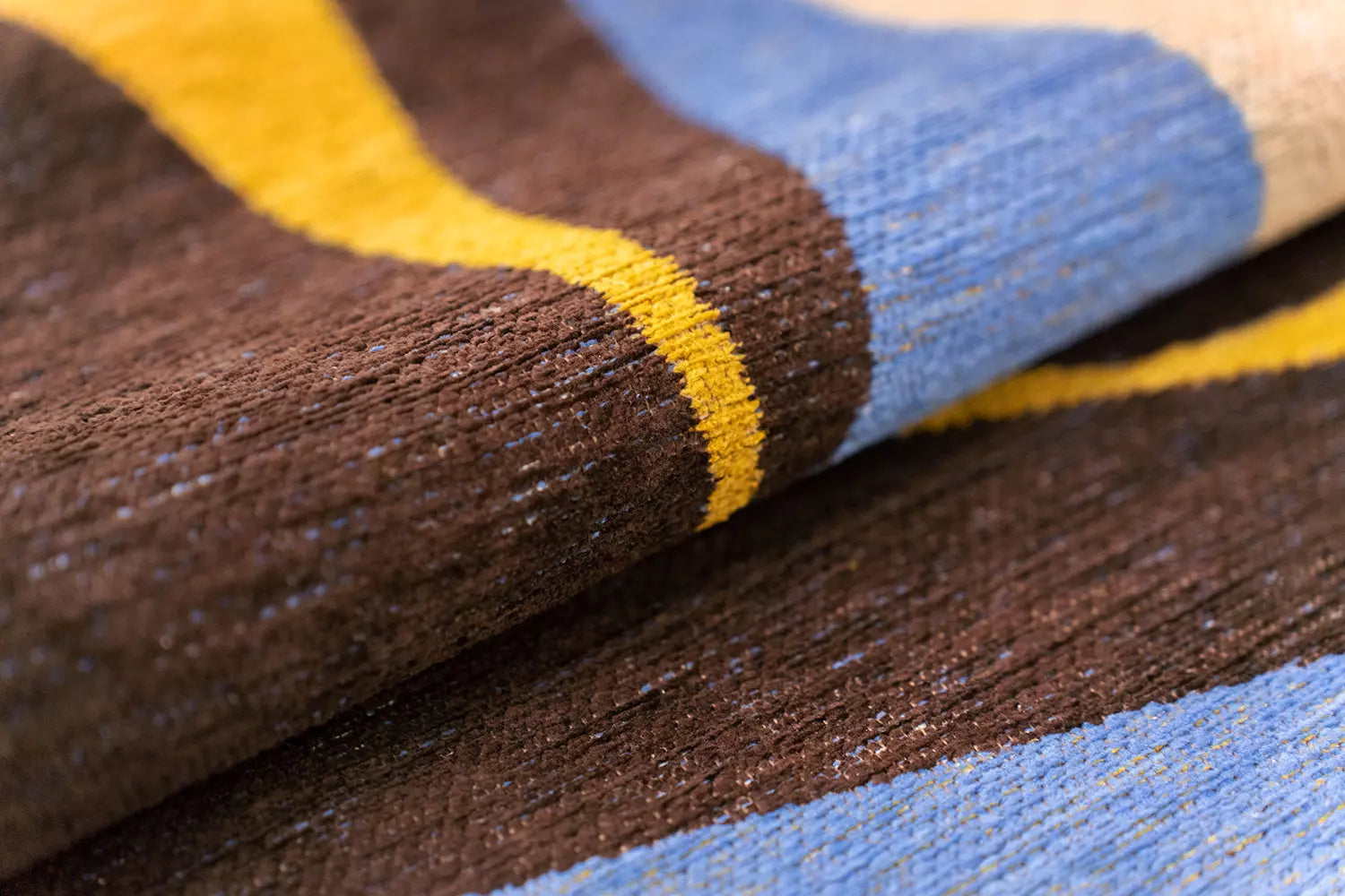 Vloerkleed STONES wit met bruin en blauw