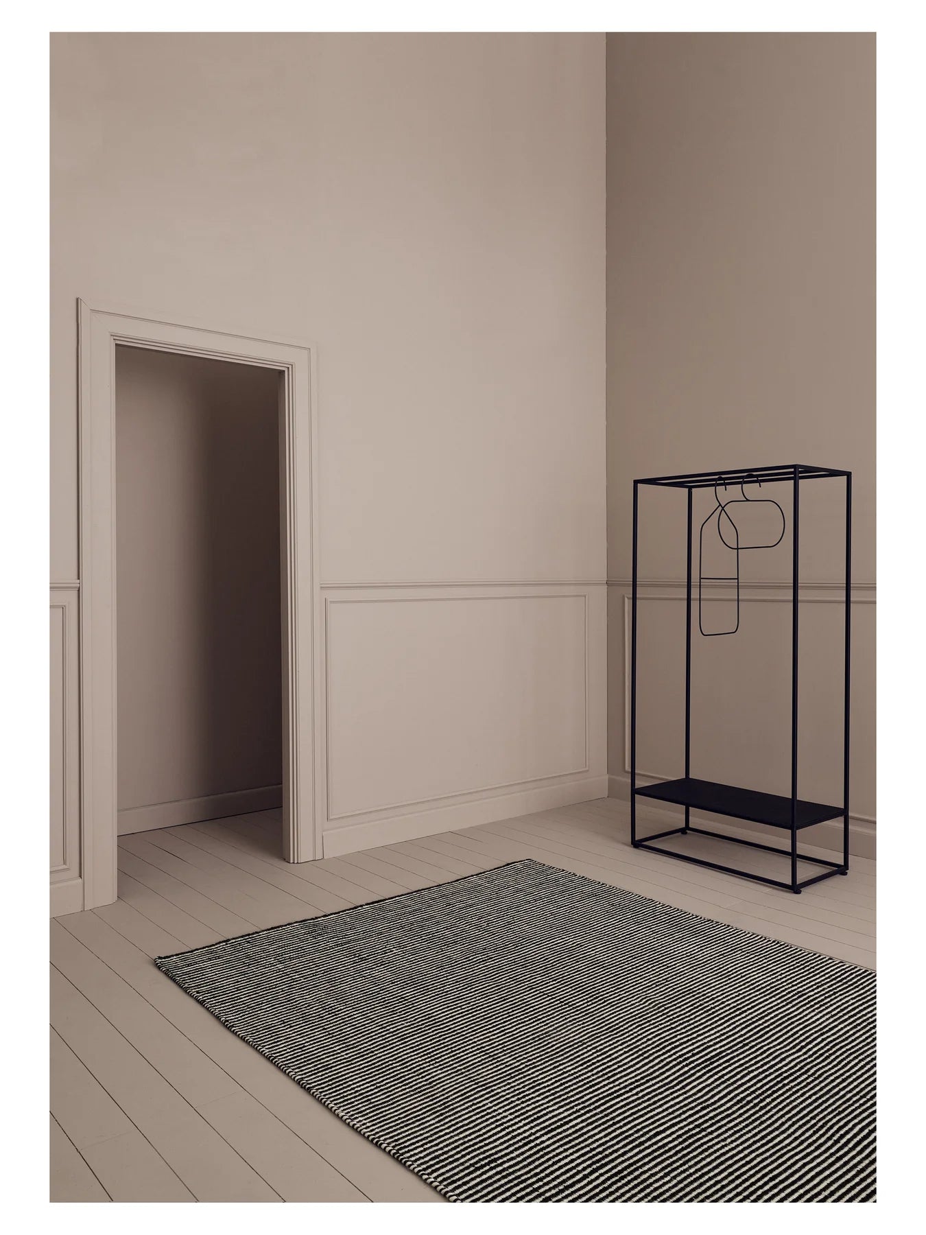 Teppich AJO schwarz mit Weiß