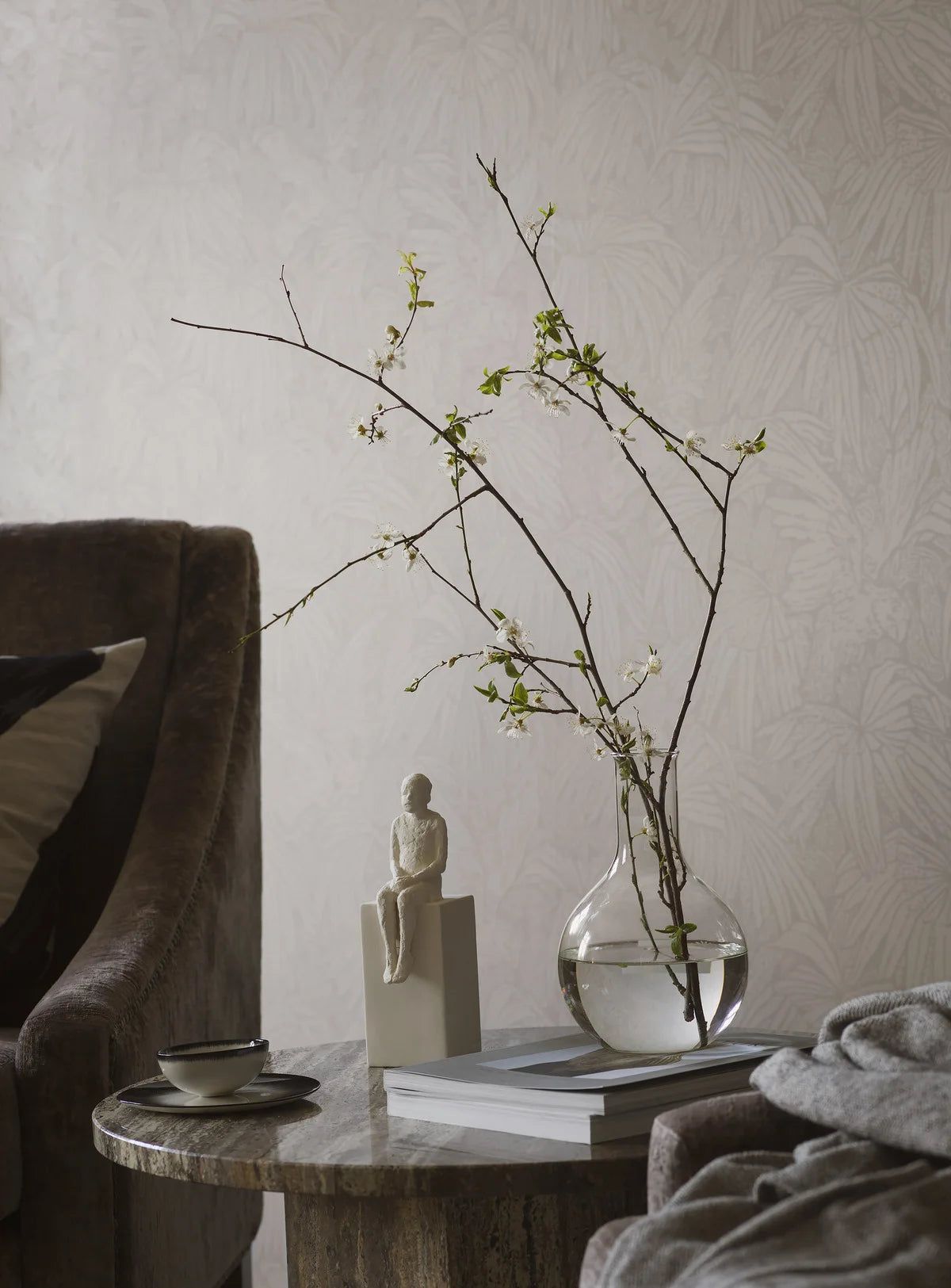 Beige wandtapijt met dierenmotief HIDDEN PARROT met grijs