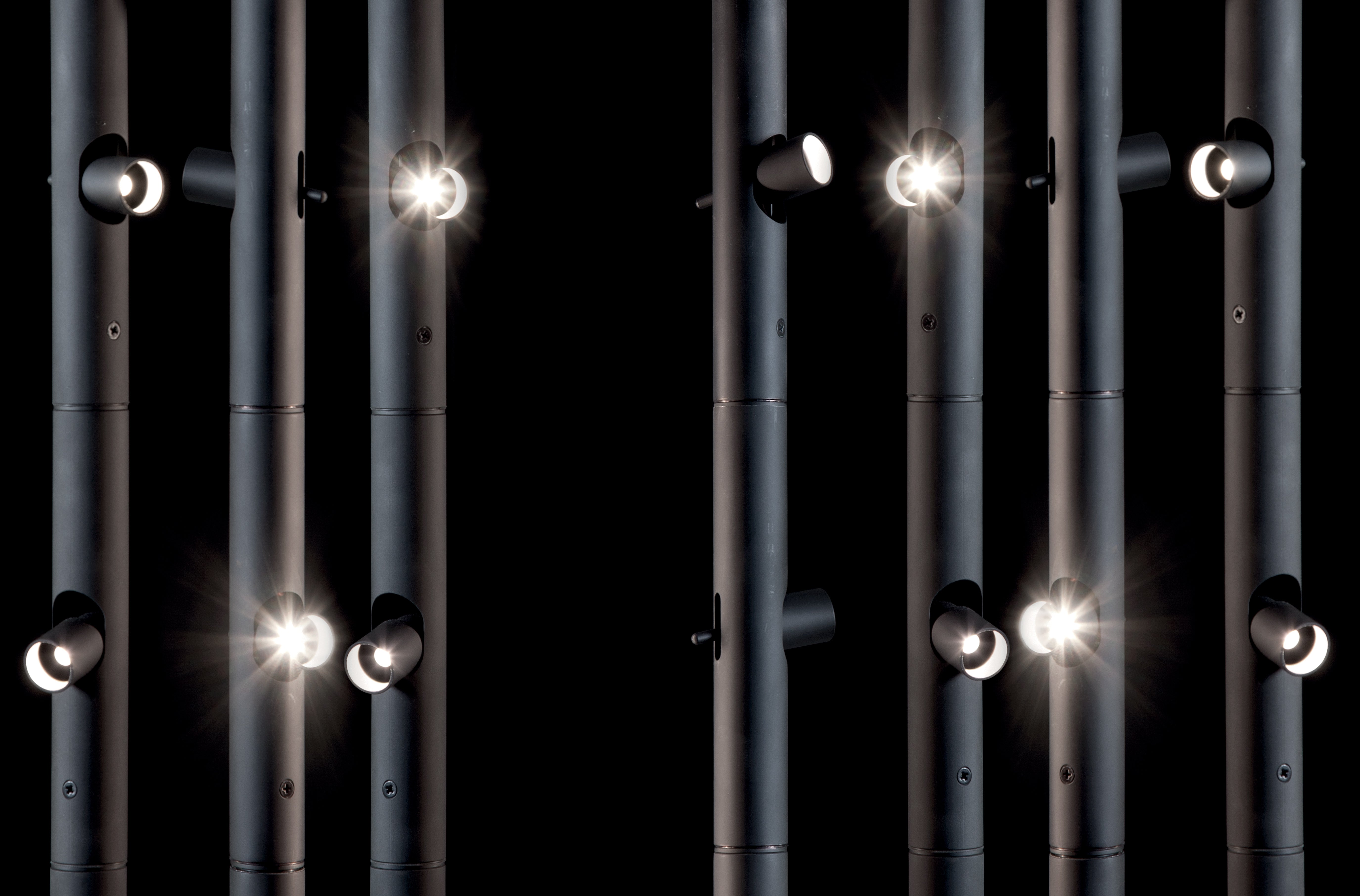 Lampa podłogowa 4-punktowa COLIBRÌ czarny