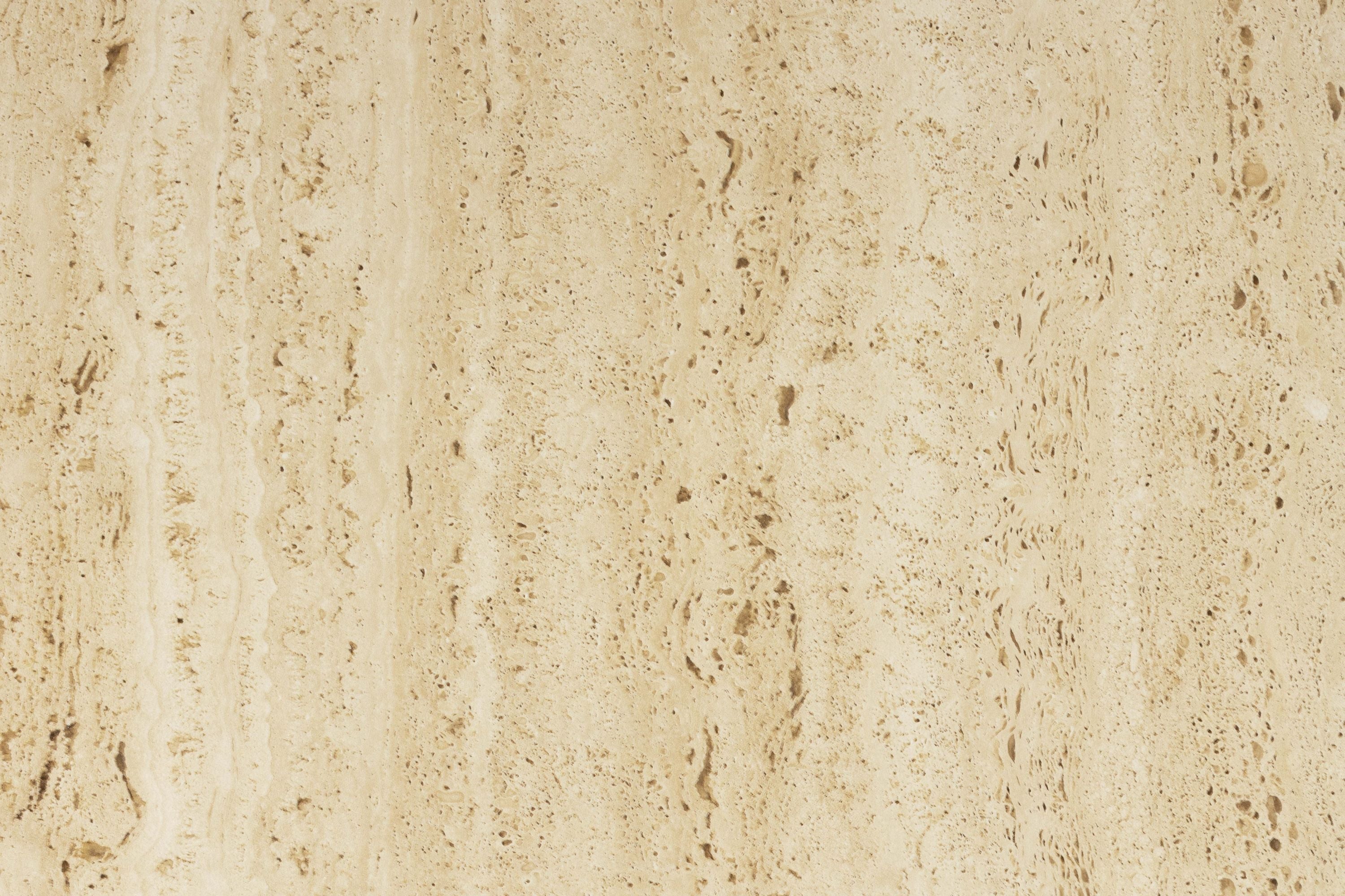 Schwarzer Balken -Tisch mit einem beige Top