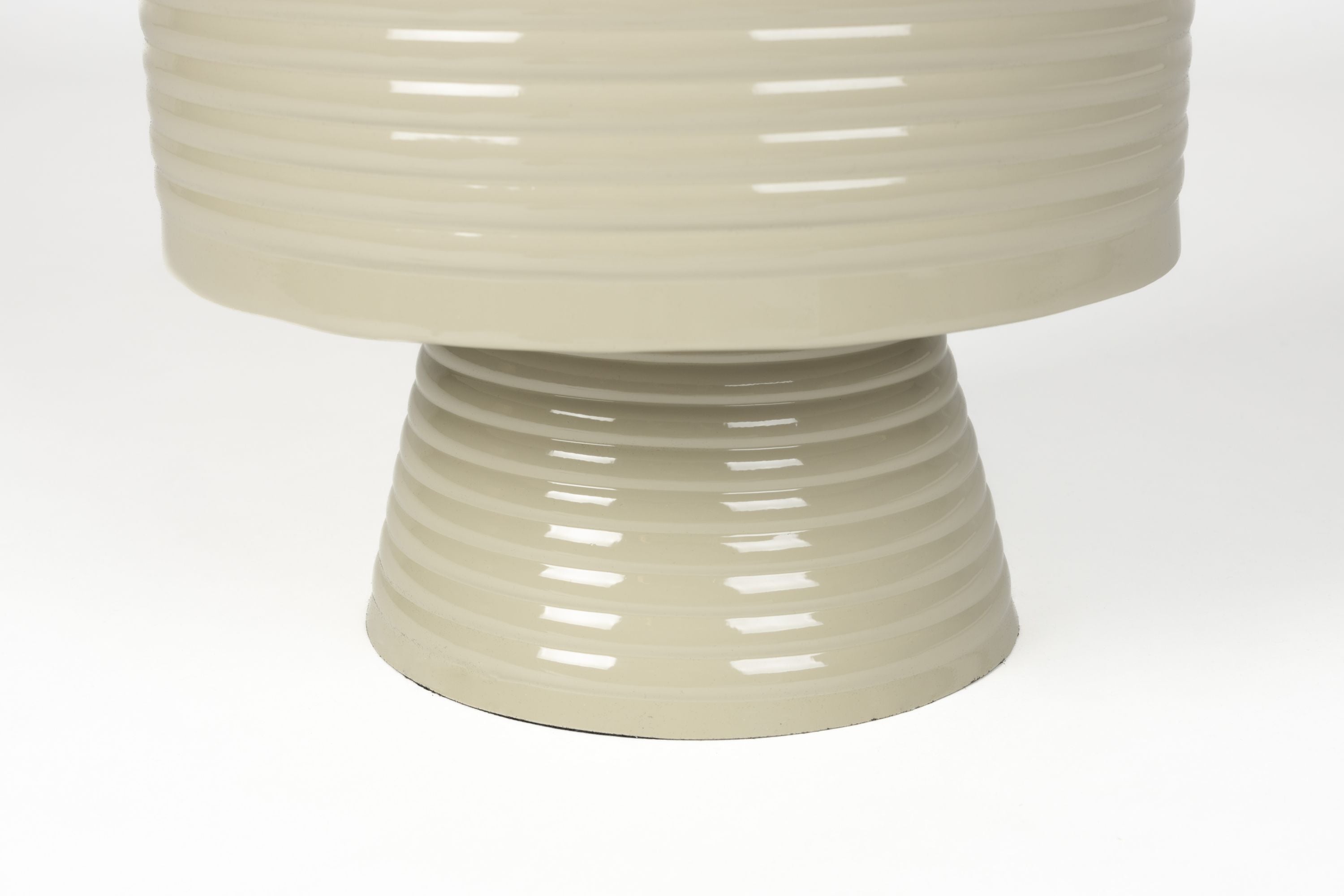 Zijtafel SVEN lichtbeige